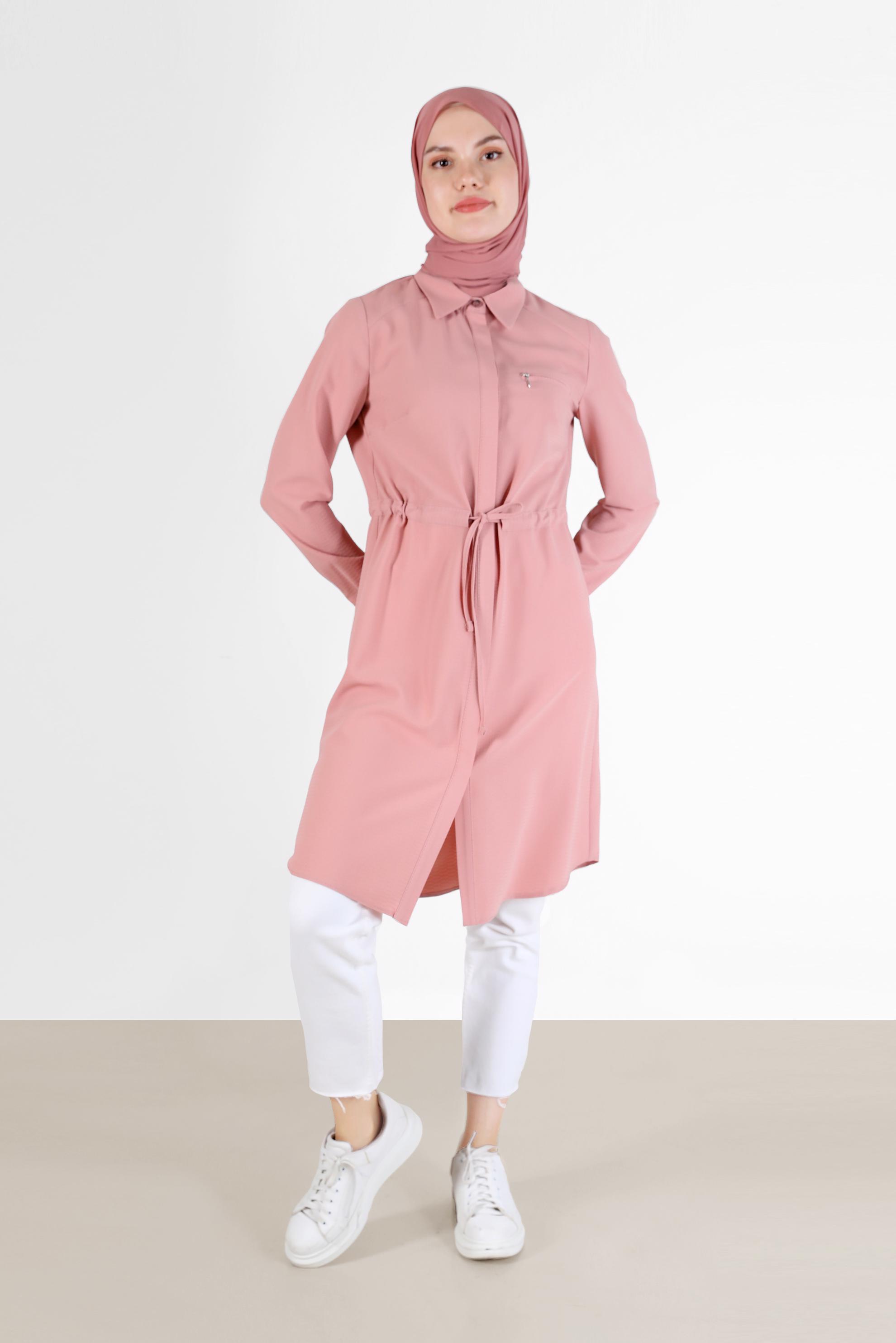 Tesettür giyim PUDRA BELİ BÜZGÜLÜ GİZLİ DÜĞMELİ TUNİK 42404 