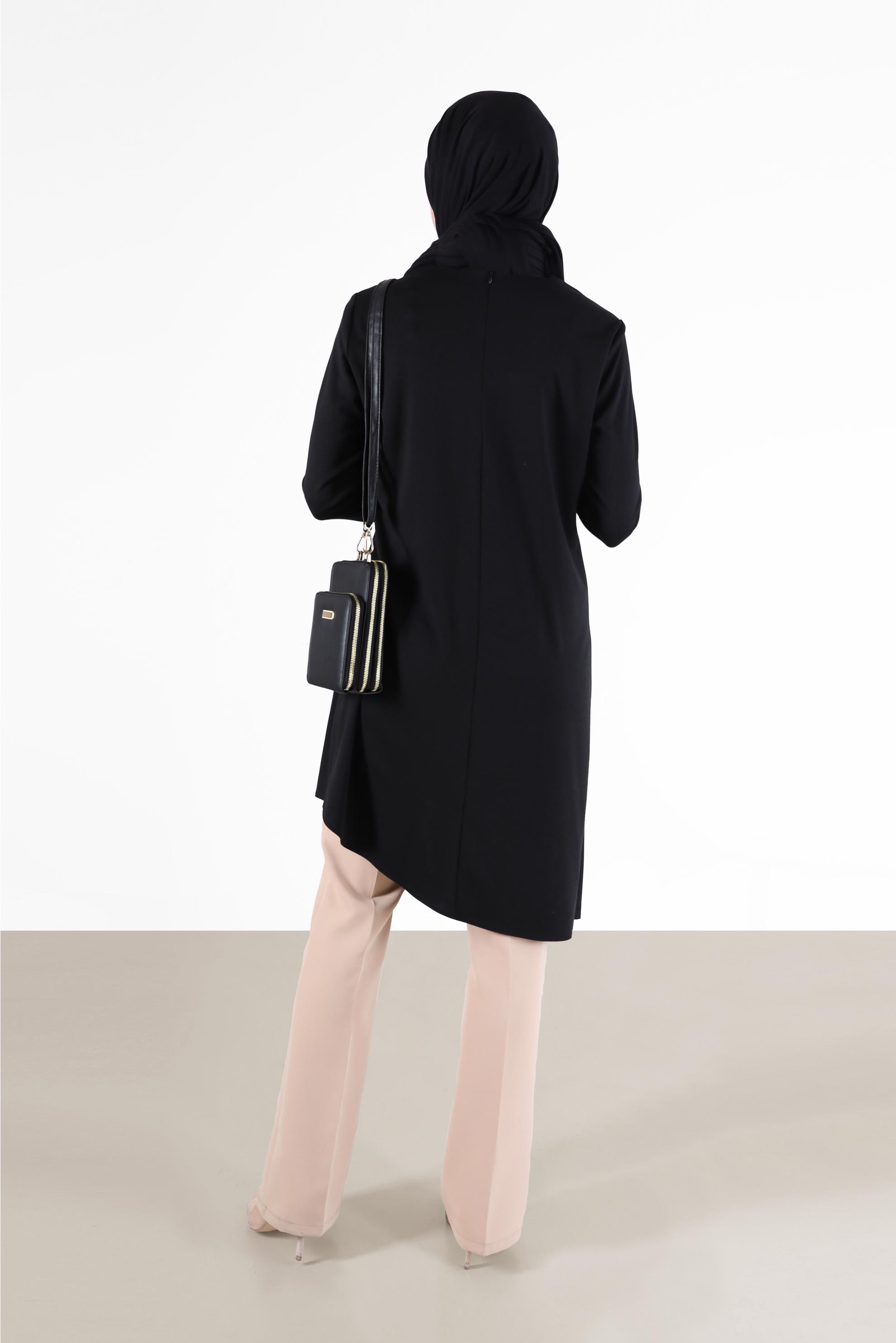 Tesettür giyim SİYAH YANDAN BAĞLAMALI ASİMETRİK KESİM TUNİK 42421 