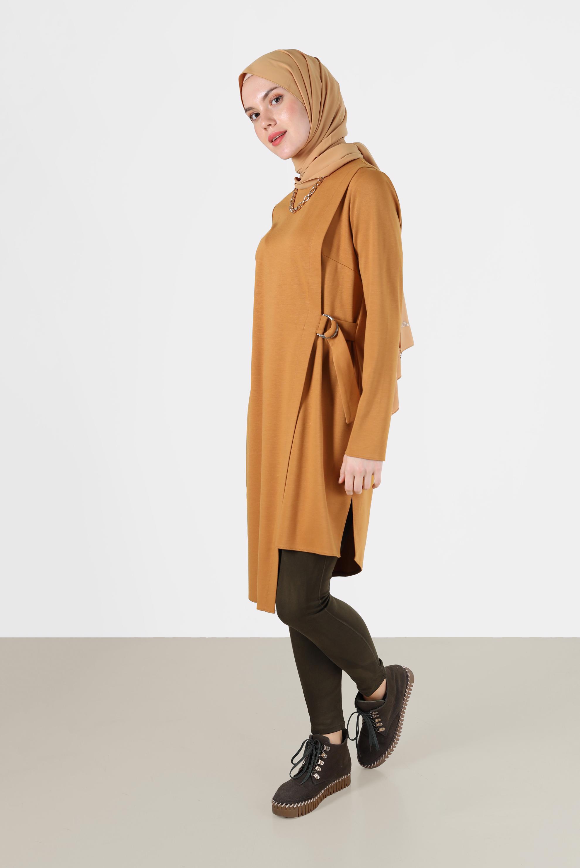 Tesettür giyim SARI YANDAN BAĞLAMALI ASİMETRİK KESİM TUNİK 42421 