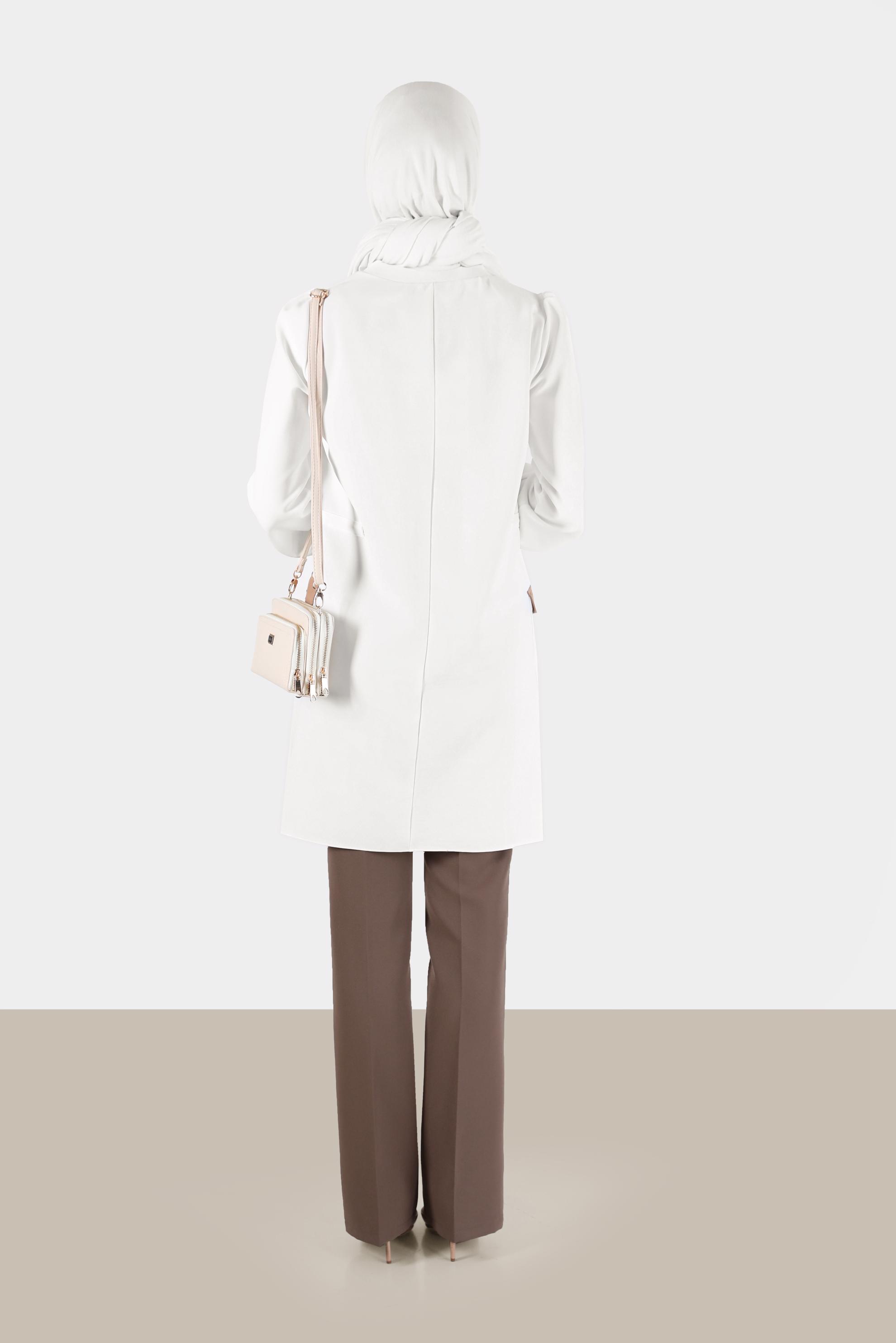 Tesettür giyim BEYAZ BELİ BÜZGÜ DETAYLI MANŞETLERİ LASTİKLİ TUNİK 42423 