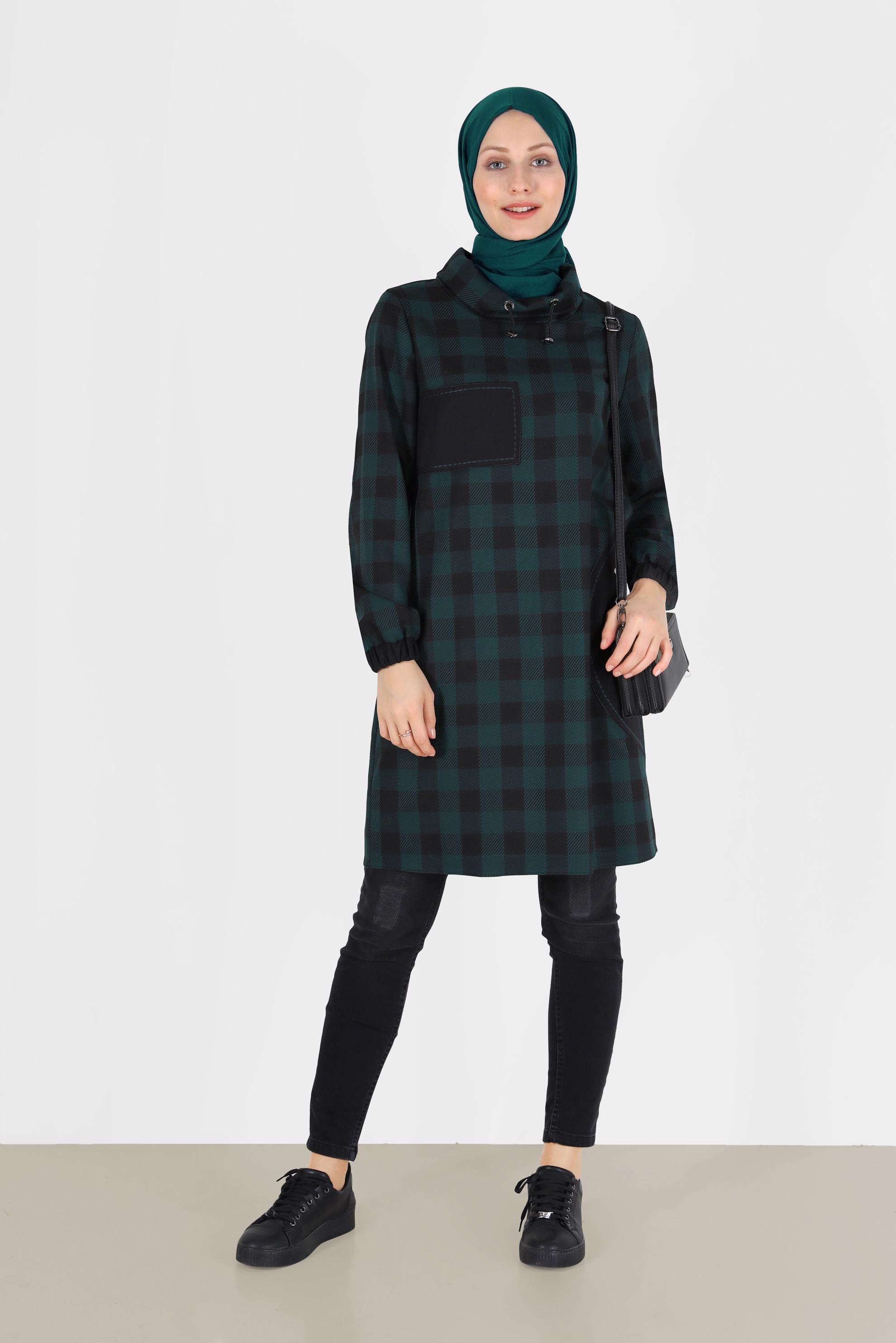 Tesettür giyim YEŞİL GEOMETRİK ŞEKİL DETAYLI EKOSE TUNİK 42424
