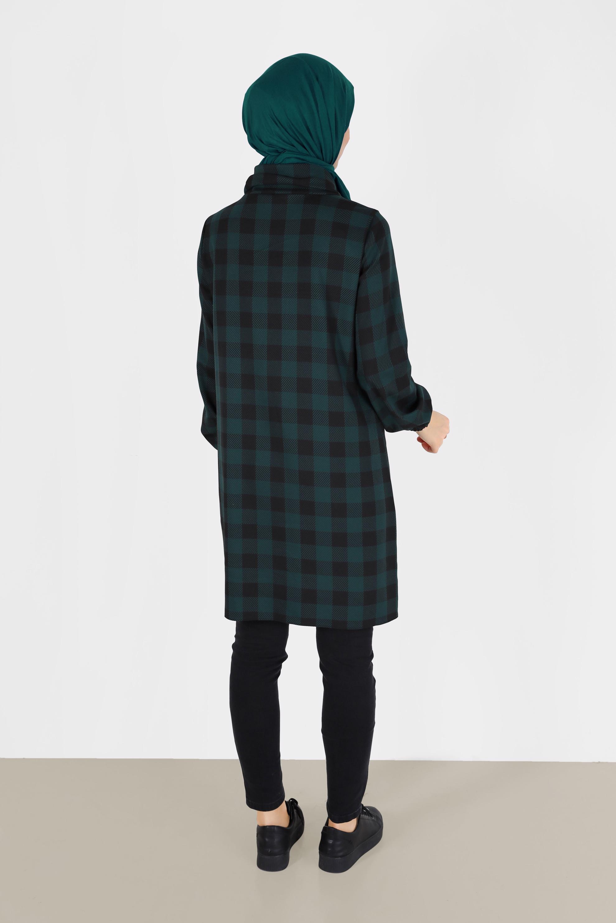 Tesettür giyim YEŞİL GEOMETRİK ŞEKİL DETAYLI EKOSE TUNİK 42424