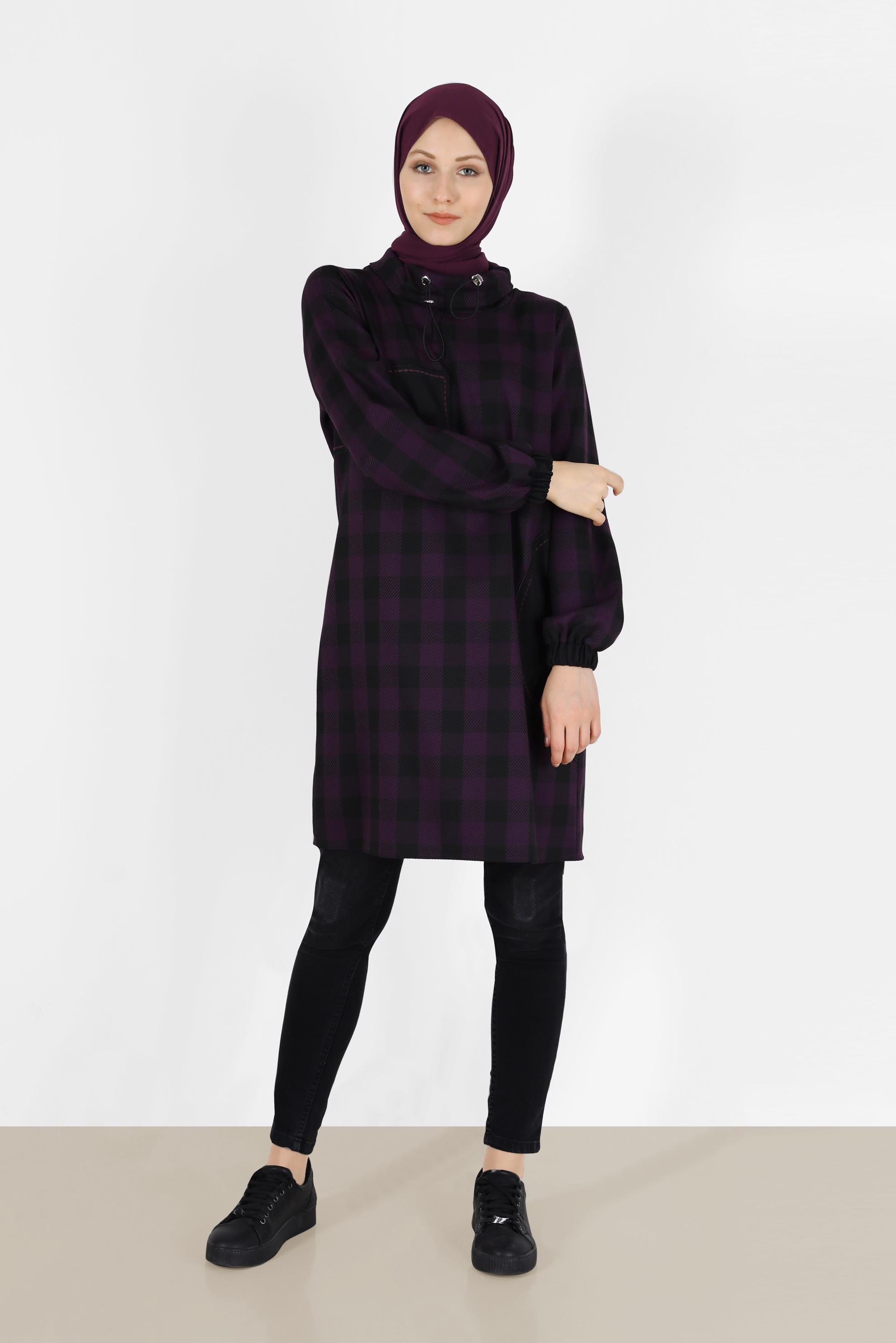 Tesettür giyim MOR GEOMETRİK ŞEKİL DETAYLI EKOSE TUNİK 42424
