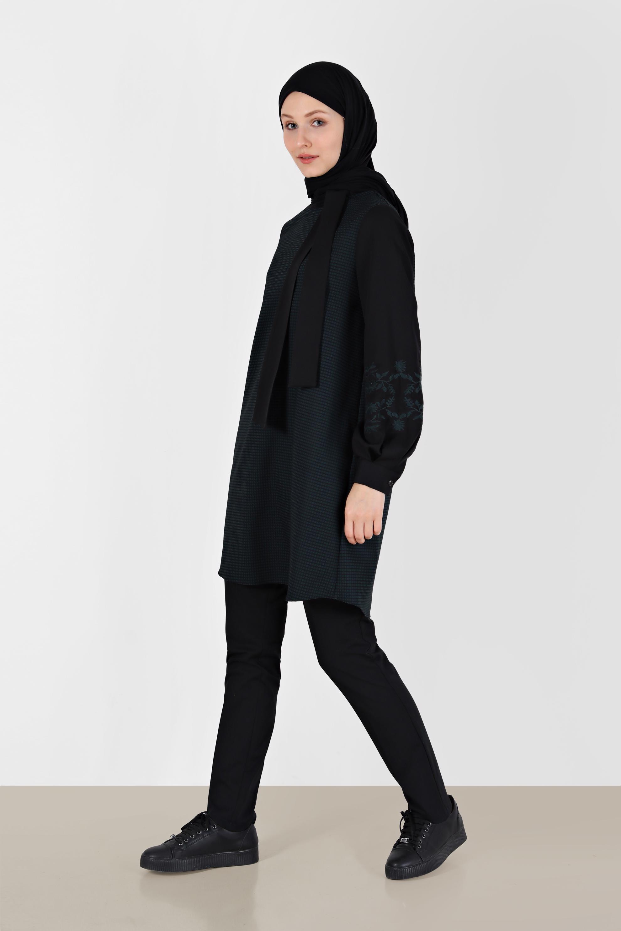 Hijab clothing GREEN TIE DETAIL GINGHAM PATTERN TUNIC 42443 