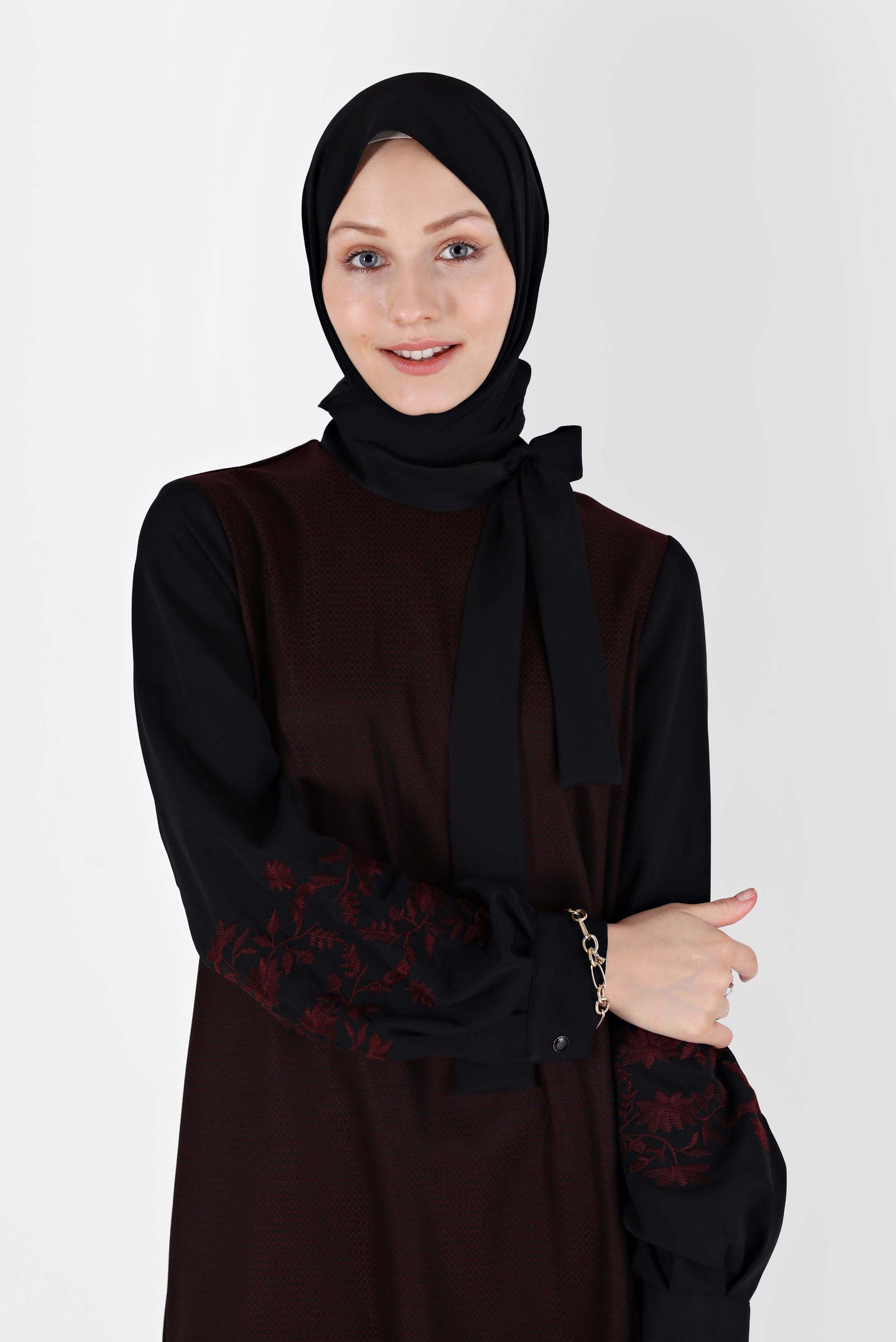 Hijab clothing CLARET RED TIE DETAIL GINGHAM PATTERN TUNIC 42443 