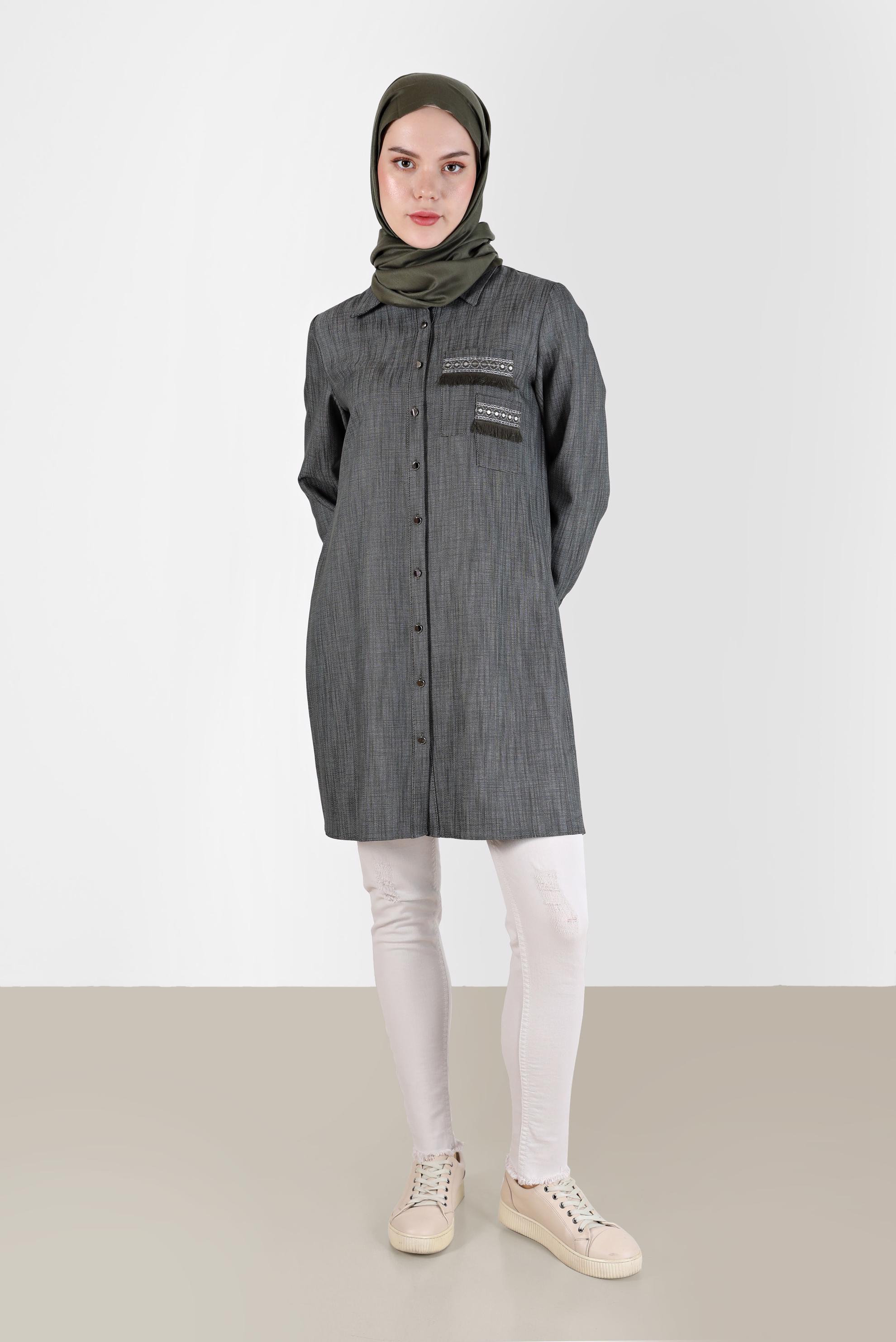 Tesettür giyim HAKİ PÜSKÜL DETAYLI BOYDAN DÜĞMELİ TUNİK 42446 