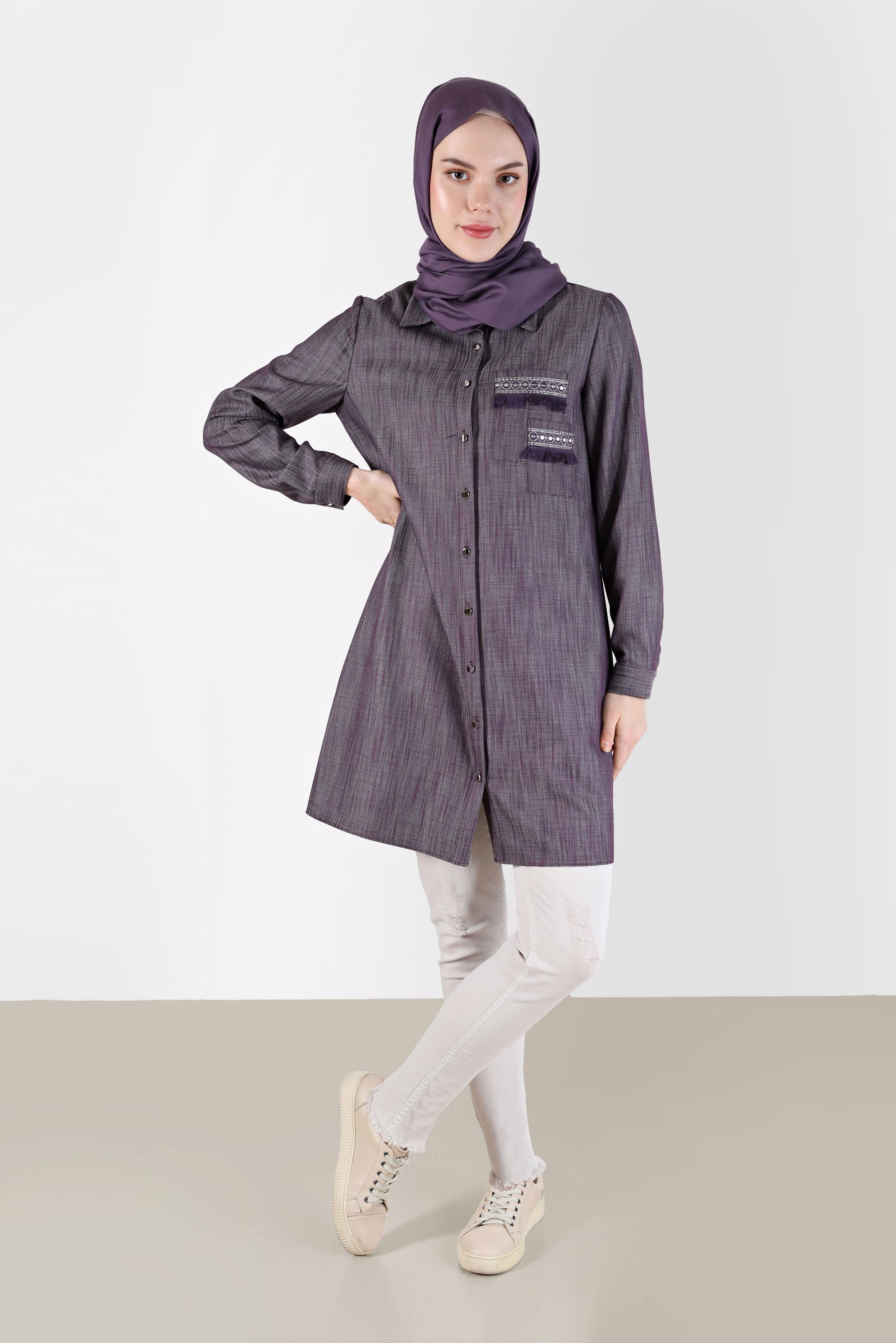 Tesettür giyim MÜRDÜM PÜSKÜL DETAYLI BOYDAN DÜĞMELİ TUNİK 42446 