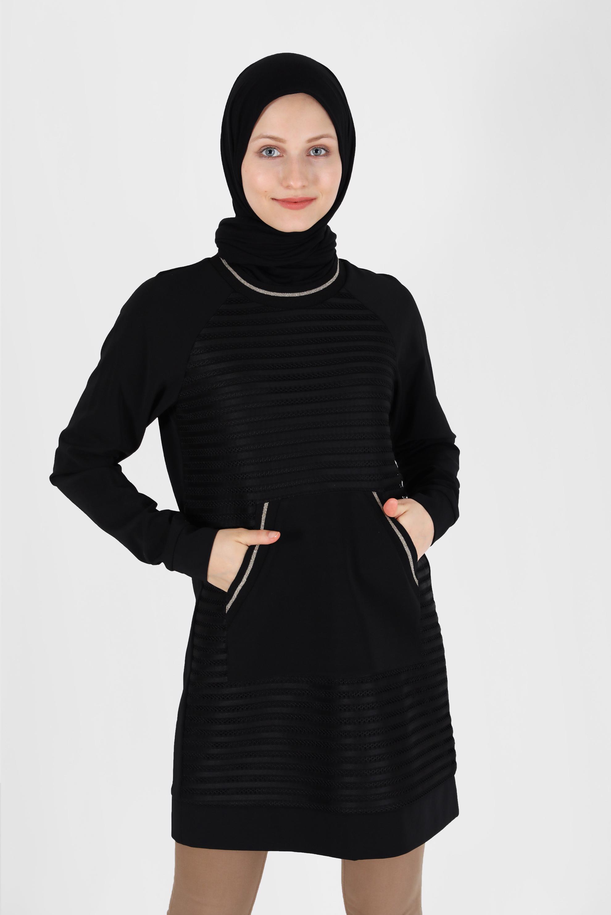 Tesettür giyim SİYAH ŞERİT DETAYLI CEPLİ TUNİK 42453 