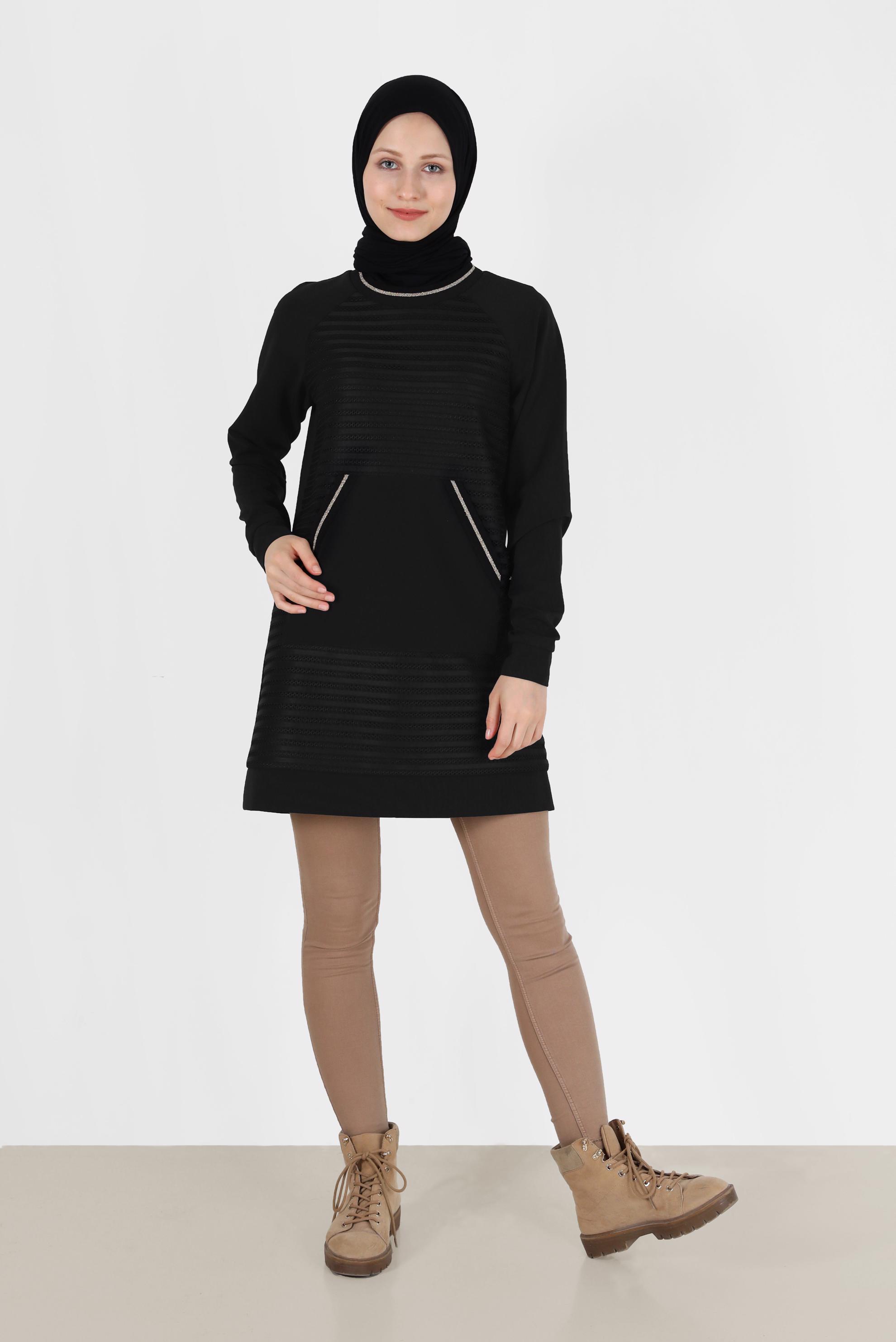 Tesettür giyim SİYAH ŞERİT DETAYLI CEPLİ TUNİK 42453 