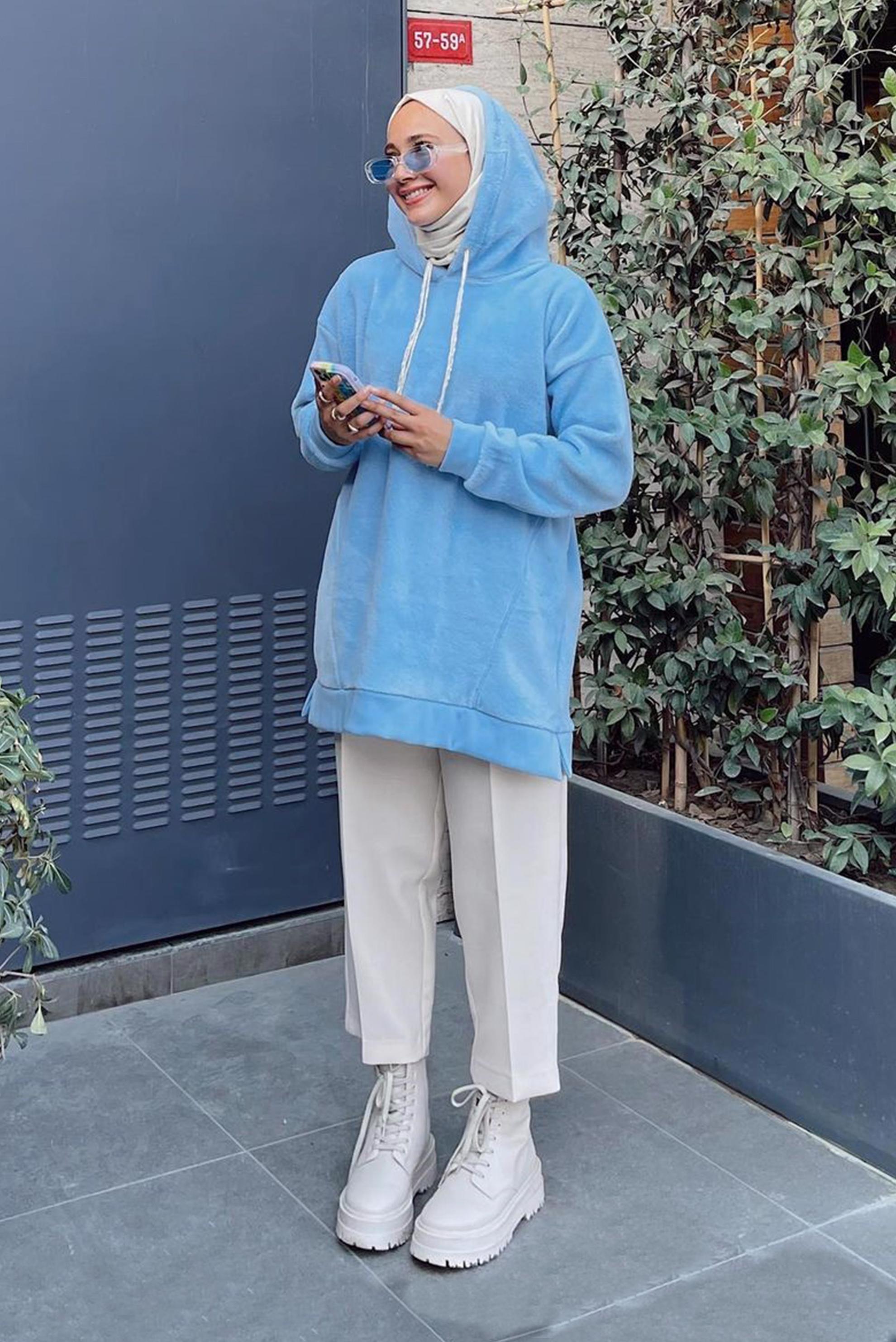 Tesettür giyim MAVİ RİBANALI KAPÜŞONLU TUNİK 42467 