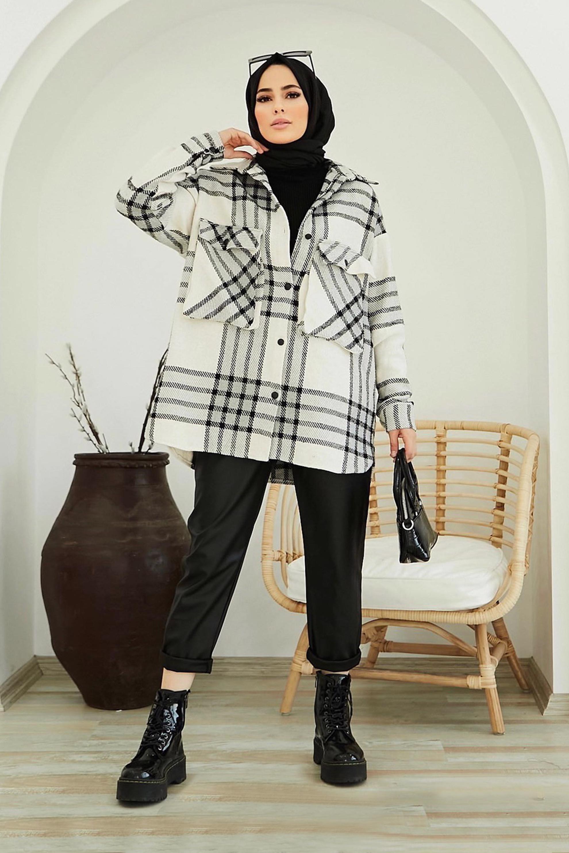 Tesettür giyim SİYAH CEP DETAYLI EKOSE TUNİK 42469 