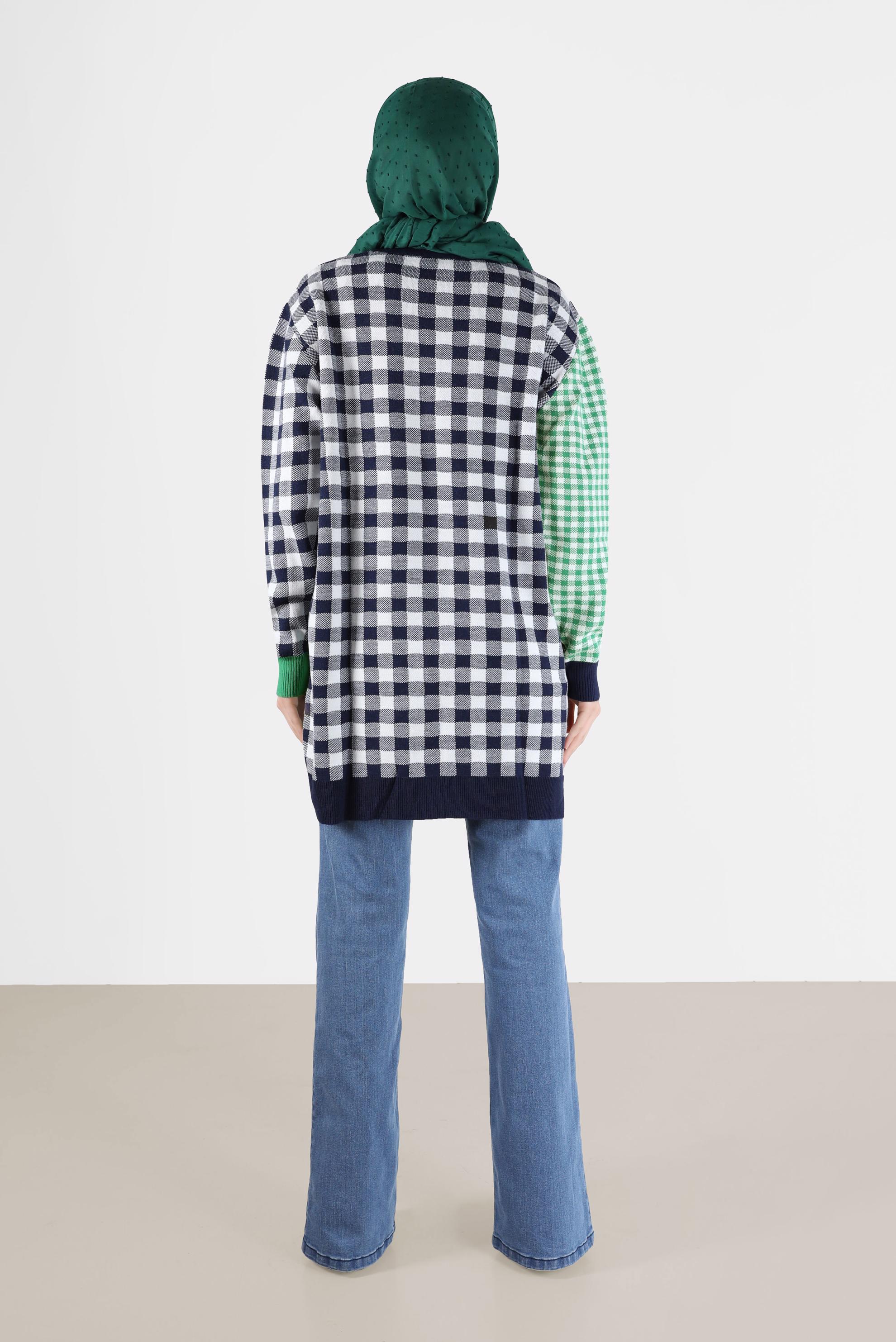 Tesettür giyim LACİVERT KARE DESENLİ RENKLİ TRİKO TUNİK 42477 