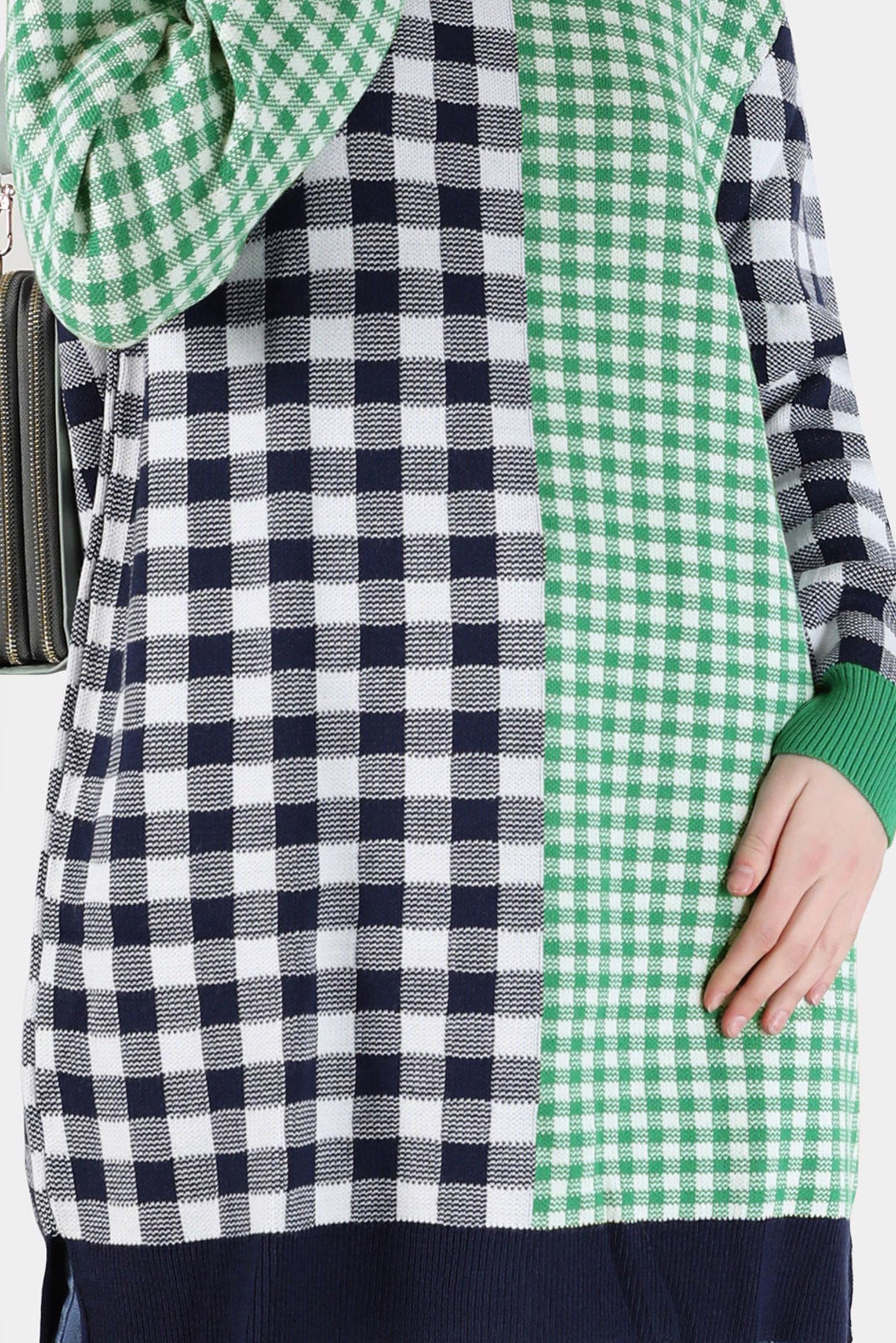 Tesettür giyim LACİVERT KARE DESENLİ RENKLİ TRİKO TUNİK 42477 