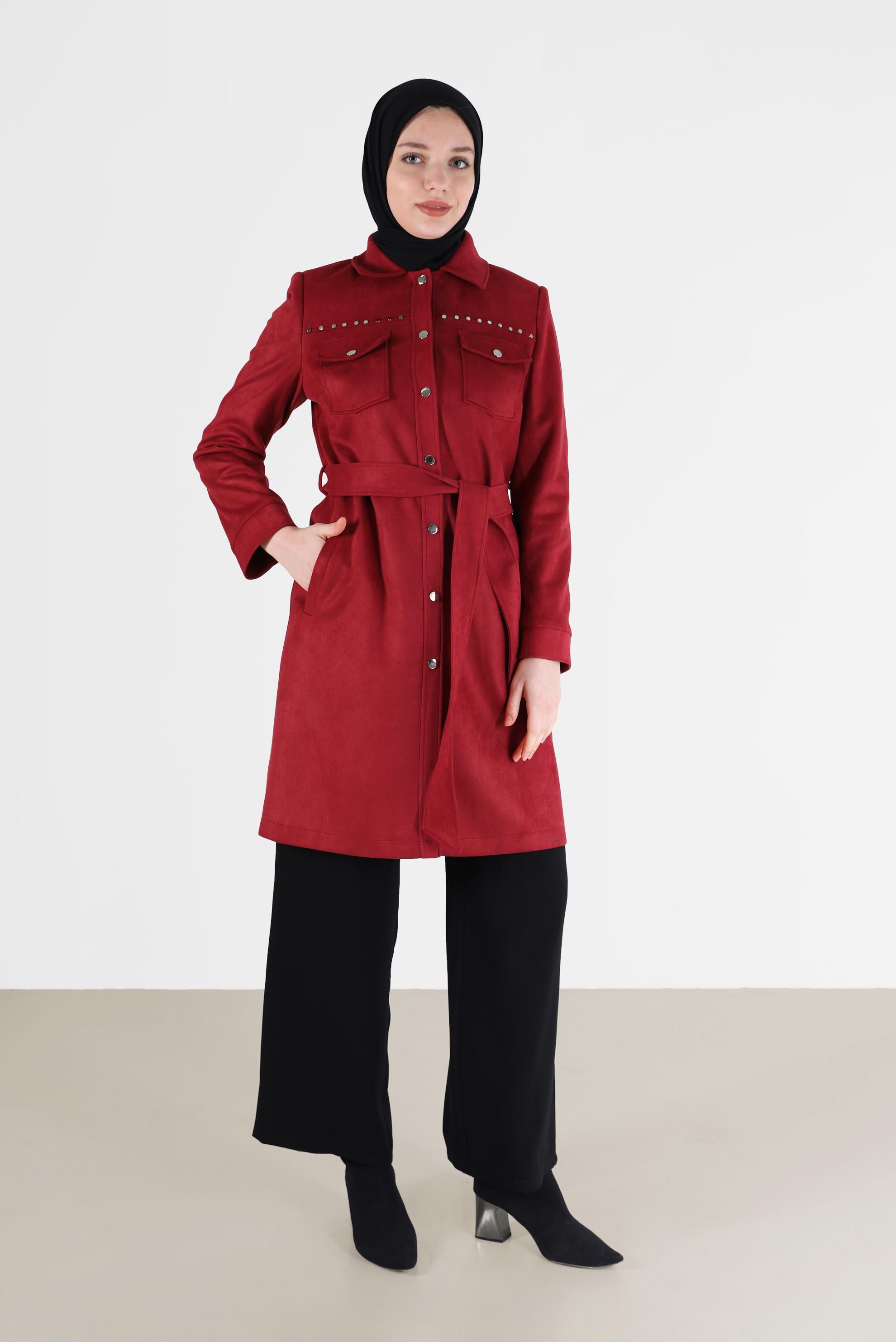 Vêtements hijab ROUGE BORDEAUX TRENCH-COAT EN DAIM AVEC CEINTURE ET CLOUS 10457