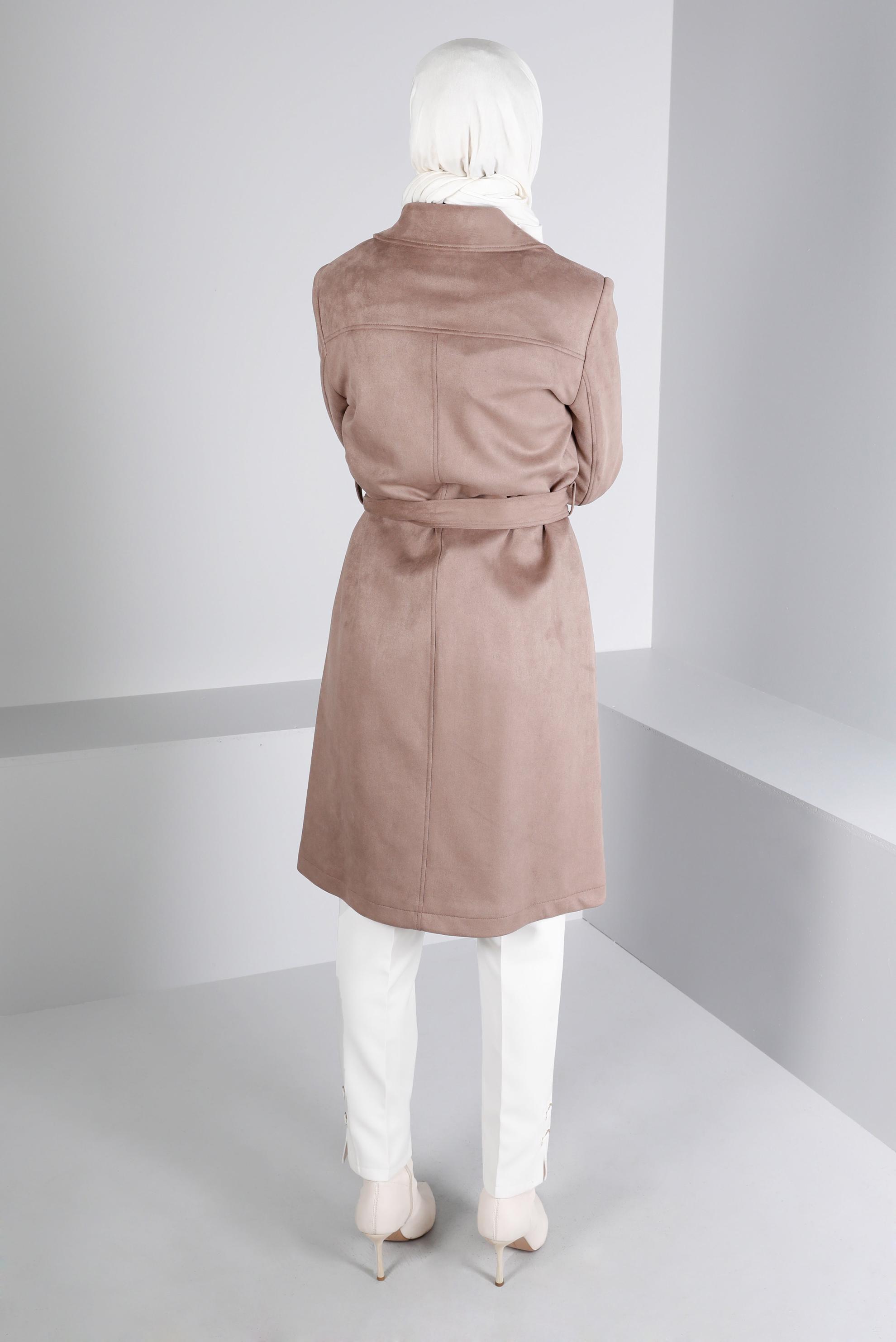 Tesettür giyim VİZON ZIMBA DETAYLI KUŞAKLI SÜET TRENÇKOT 10457	