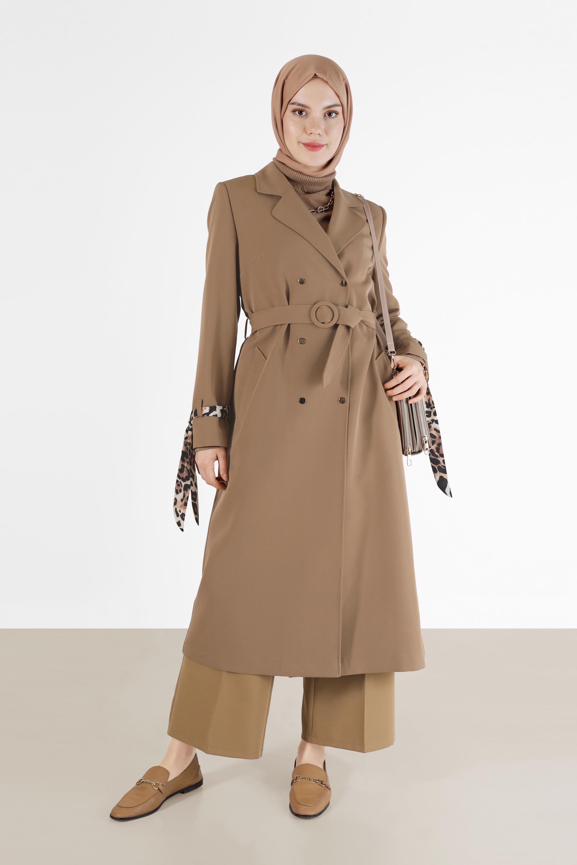 Vêtements hijab BEIGE TRENCH-COAT À COL CLASSIQUE DÉTAIL LÉOPARD 10477