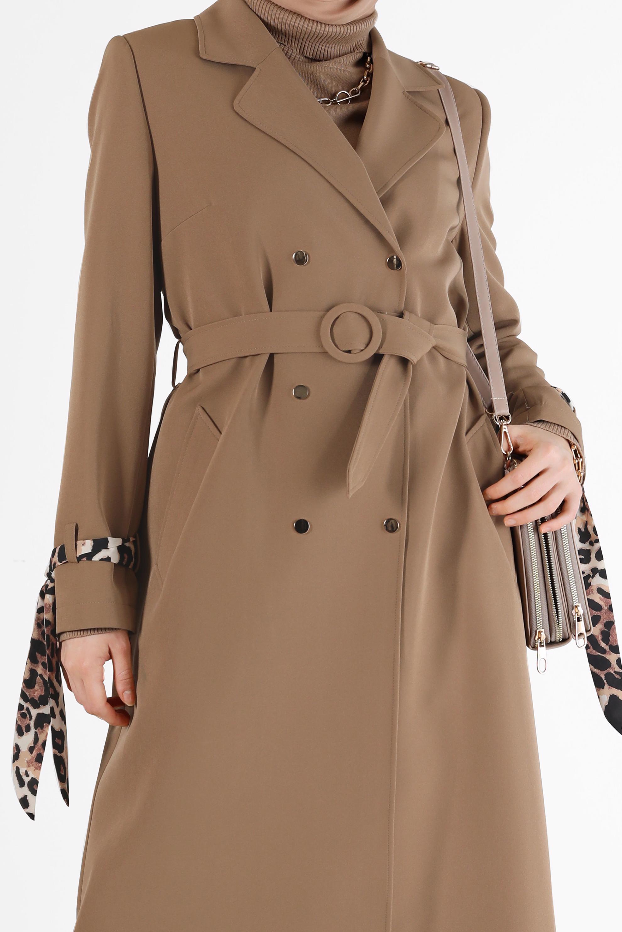 Vêtements hijab BEIGE TRENCH-COAT À COL CLASSIQUE DÉTAIL LÉOPARD 10477