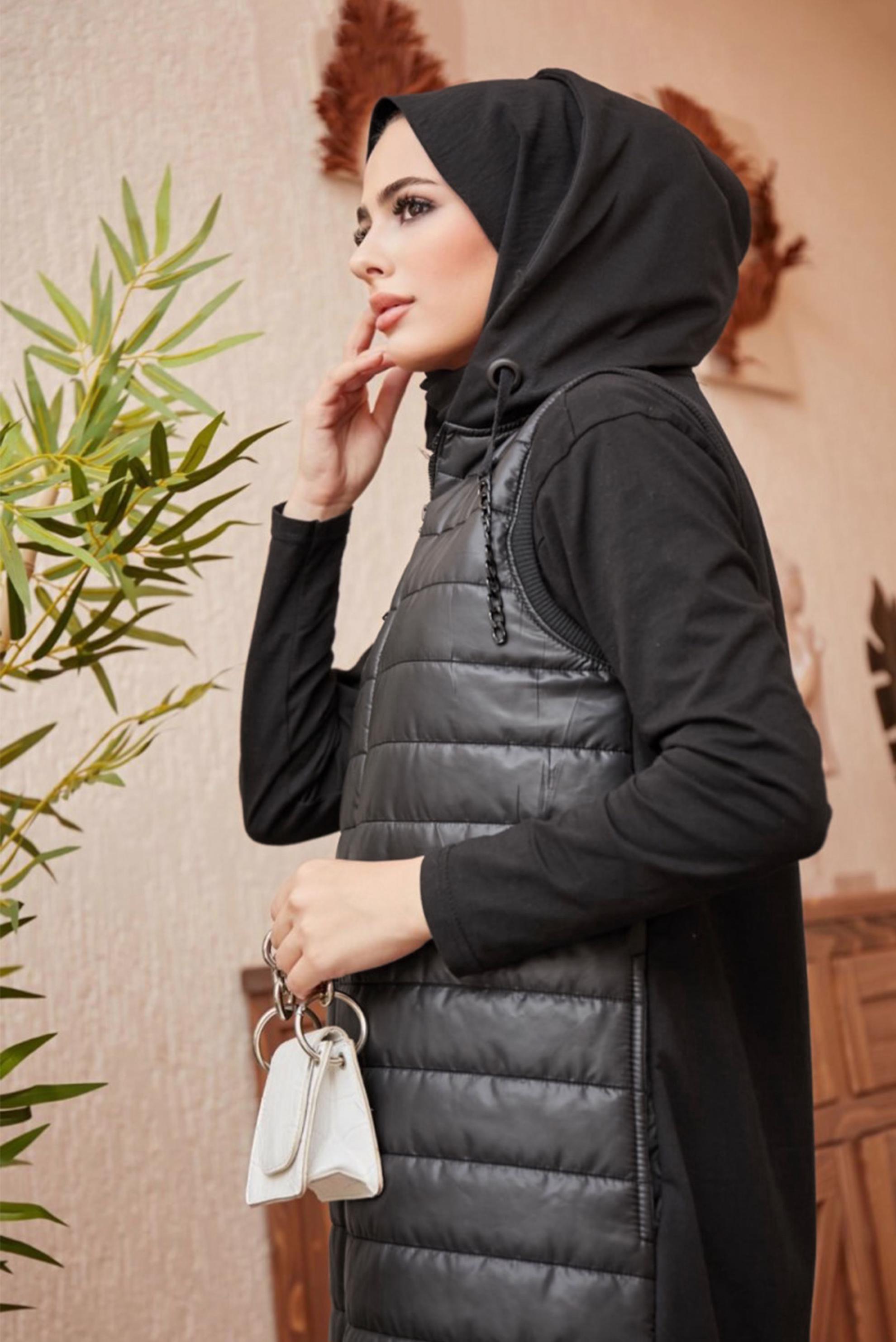 Tesettür giyim SİYAH KAPÜŞONLU FERMUARLI ŞİŞME YELEK 42479 