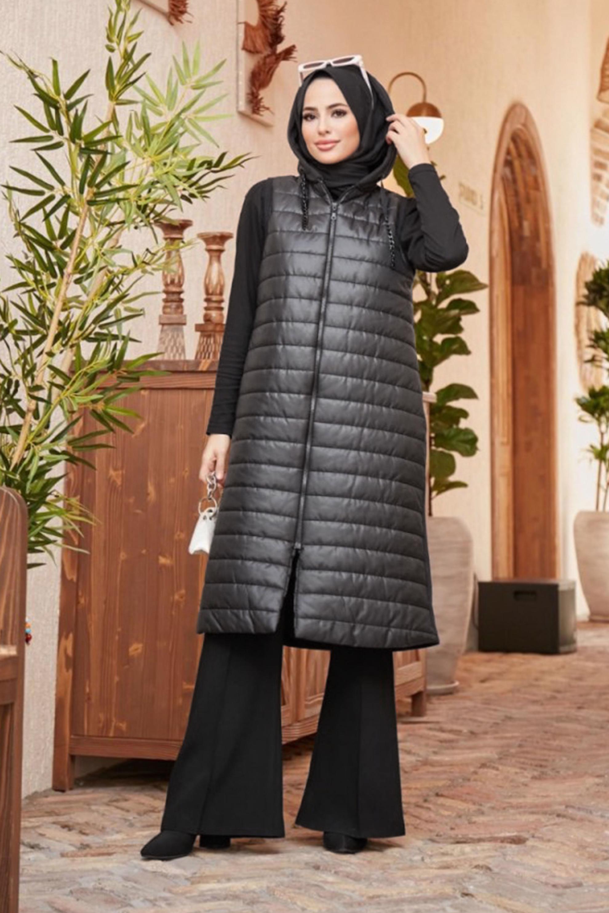 Tesettür giyim SİYAH KAPÜŞONLU FERMUARLI ŞİŞME YELEK 42479 