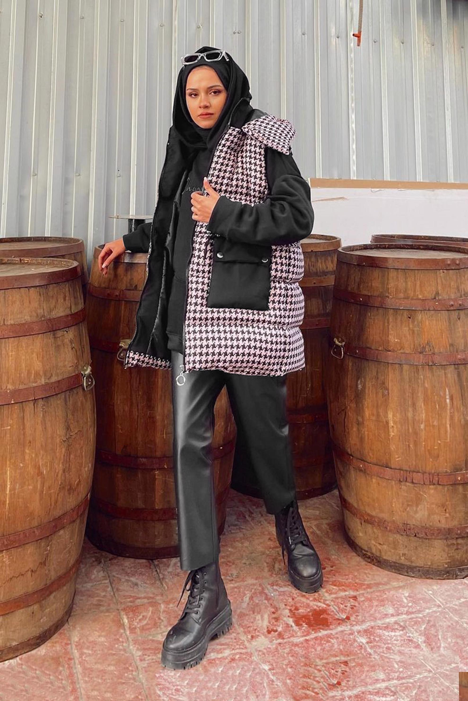 Hijab clothing PURPLE HOUNDSTOOTH TEXTURED ZIPPERED VEST WITH POCKET 42480 