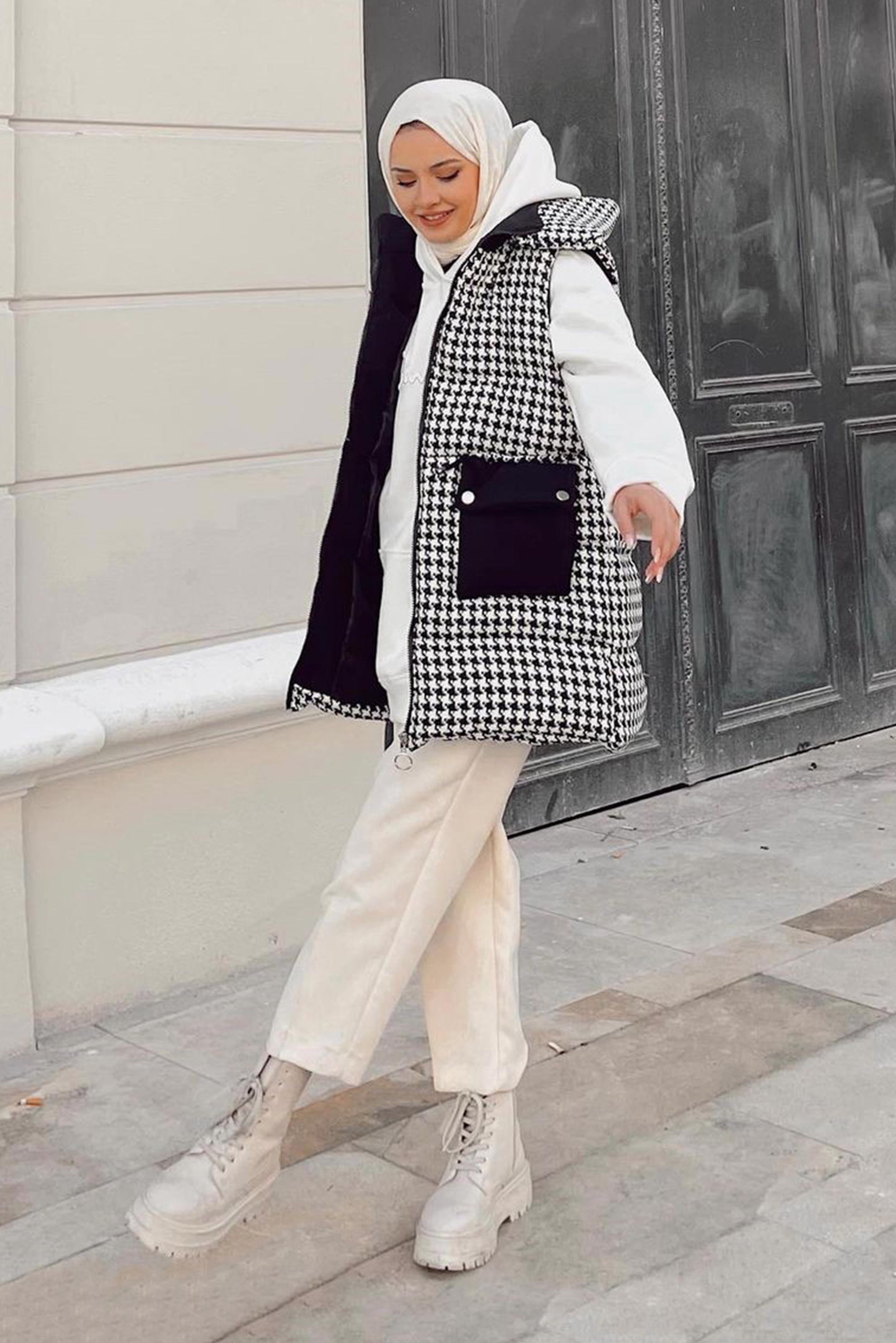 Tesettür giyim SİYAH KAZAYAĞI DESEN CEPLİ FERMUARLI YELEK 42480 