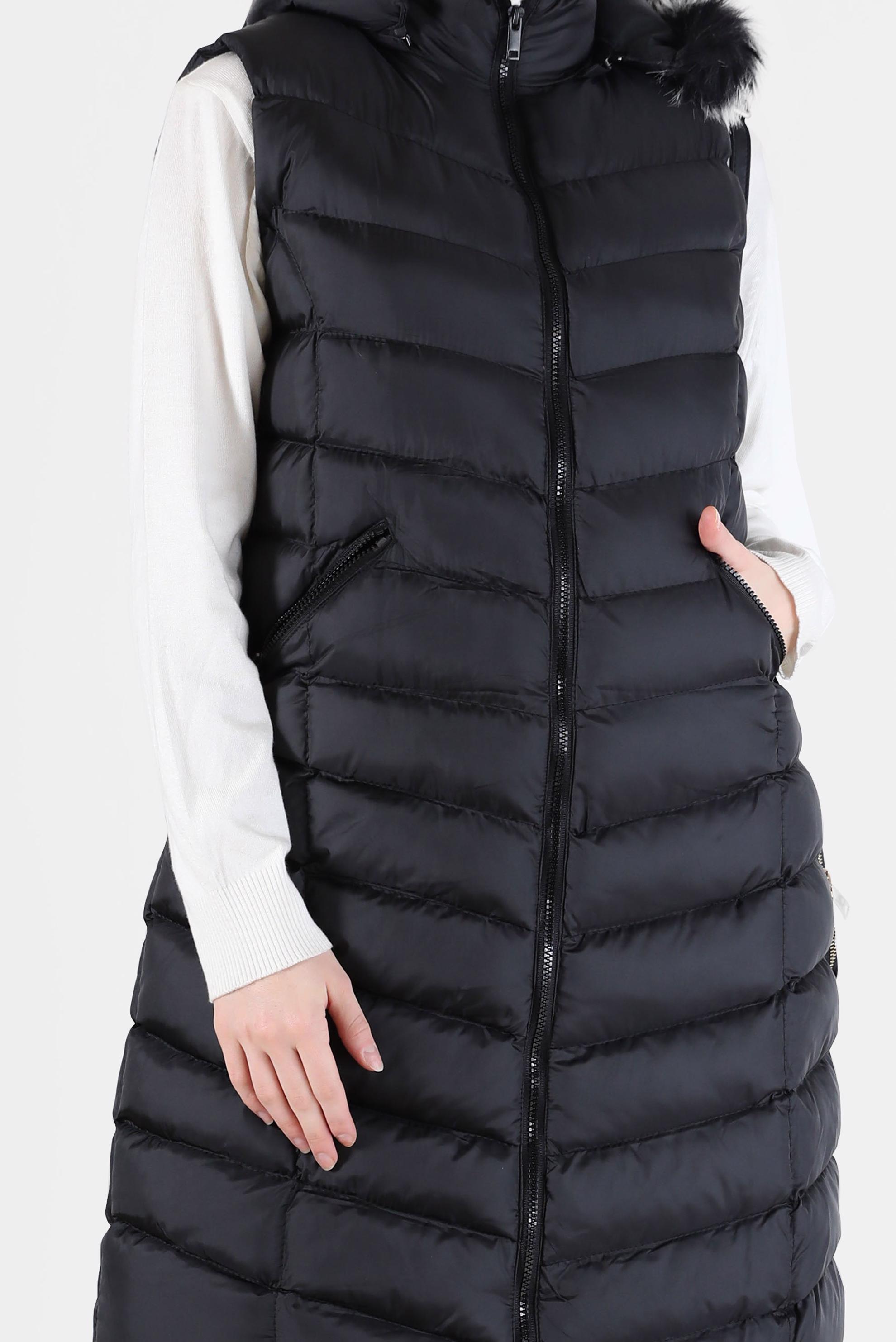 Tesettür giyim SİYAH KAPÜŞONU KÜRK DETAYLI CEPLİ FERMUARLI ŞİŞME YELEK 42483 