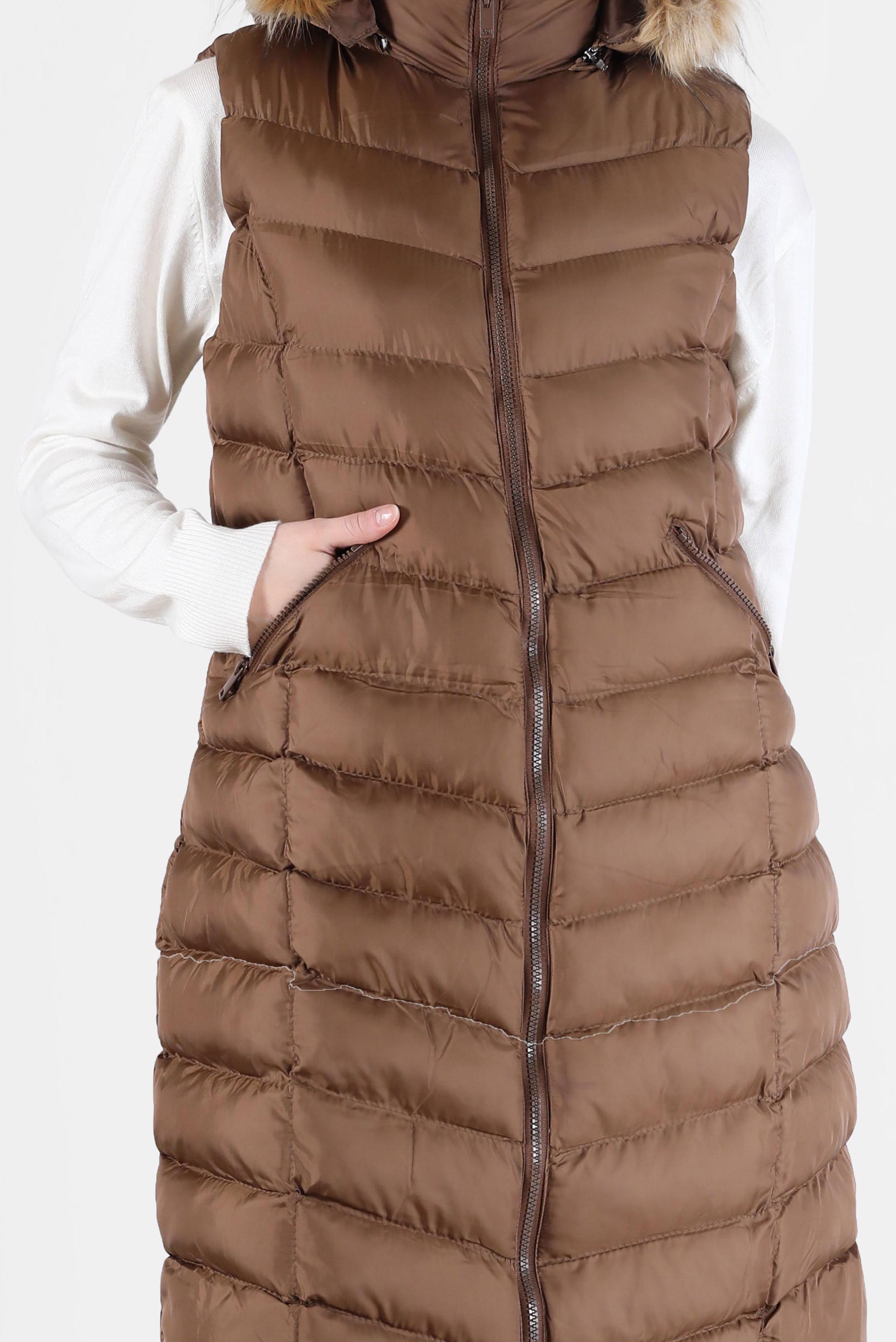 Tesettür giyim TABA KAPÜŞONU KÜRK DETAYLI CEPLİ FERMUARLI ŞİŞME YELEK 42483 