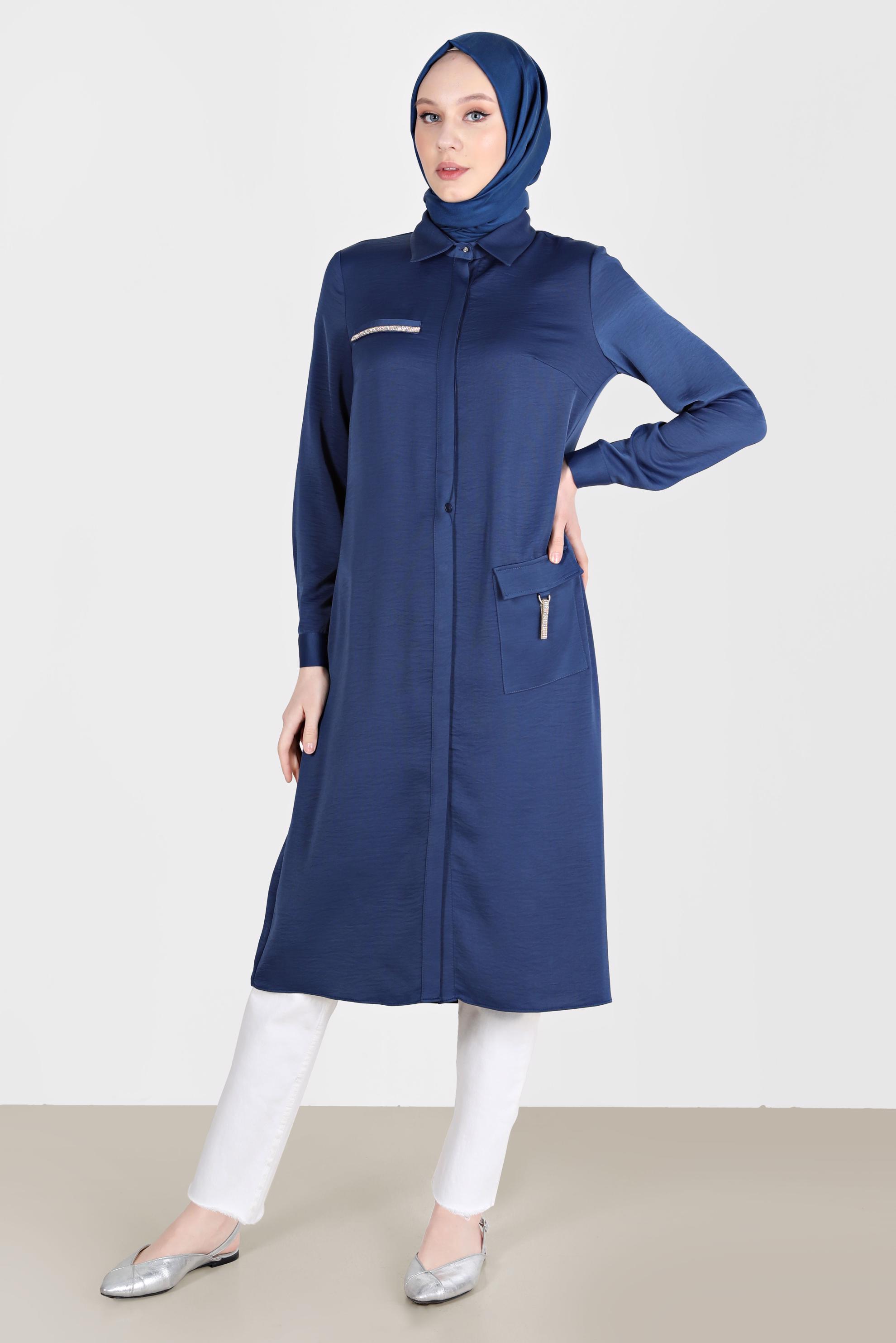 Tesettür giyim LACİVERT TAŞ DETAYLI CEPLİ TUNİK 42500