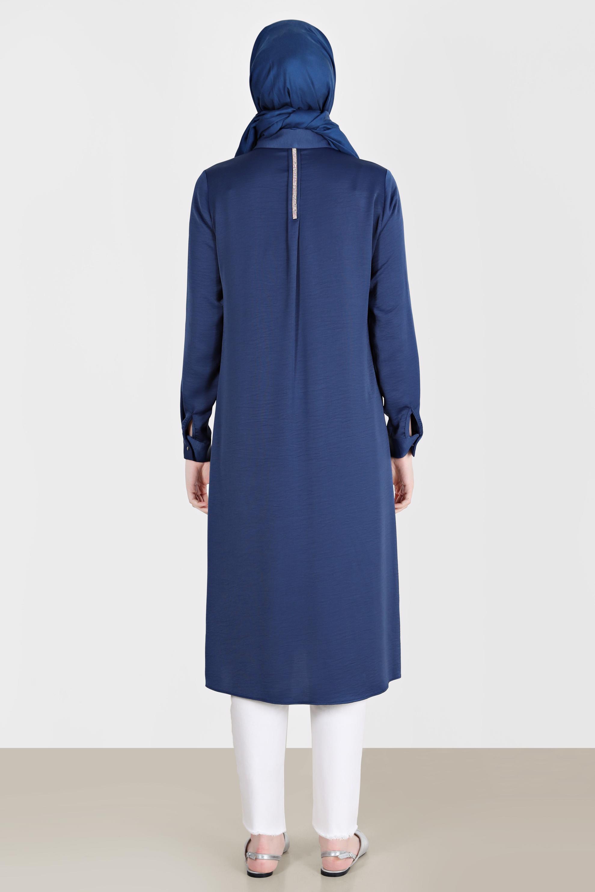 Tesettür giyim LACİVERT TAŞ DETAYLI CEPLİ TUNİK 42500