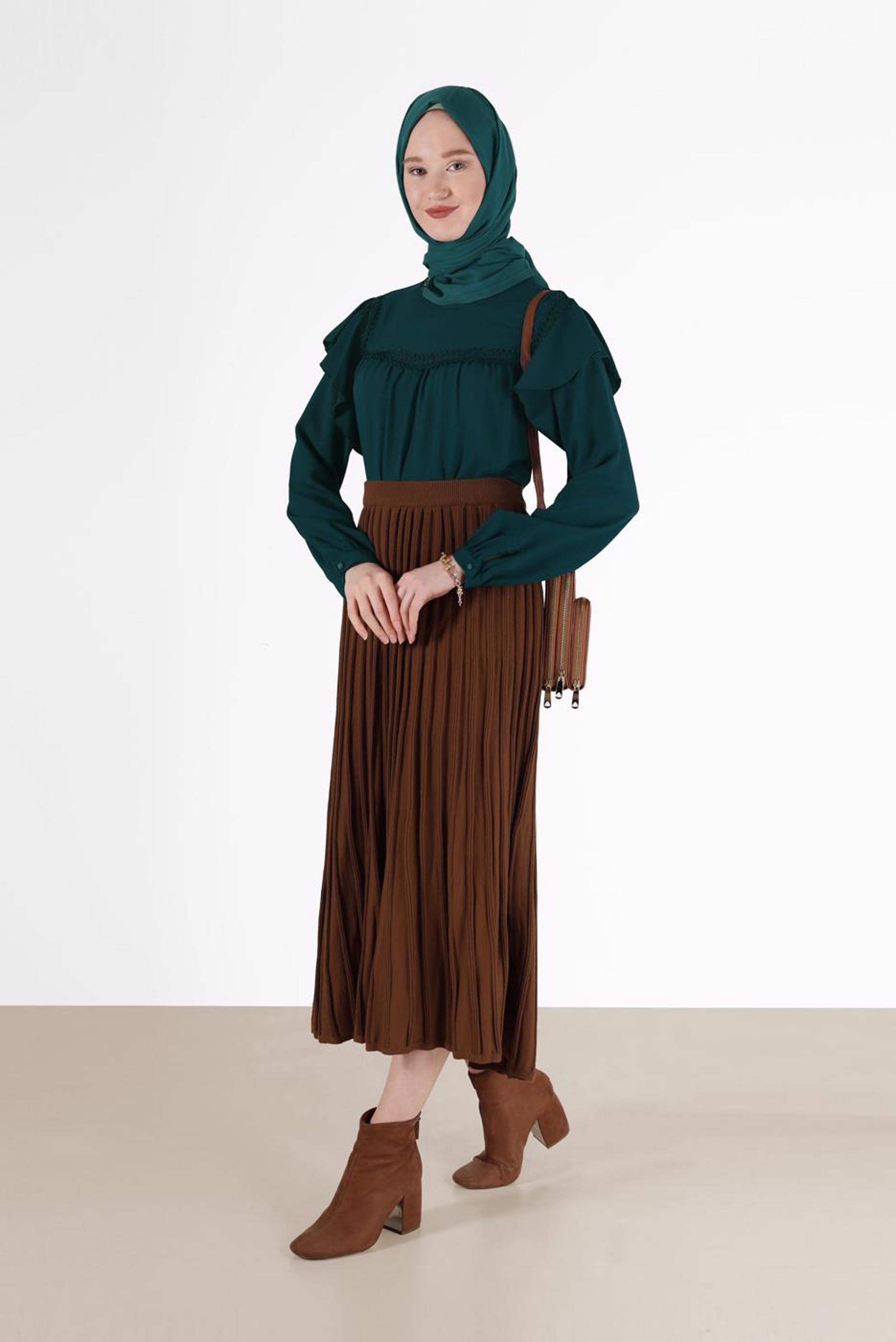 Hijab clothing GREEN FRILL DETAIL BLOUSE 40332	