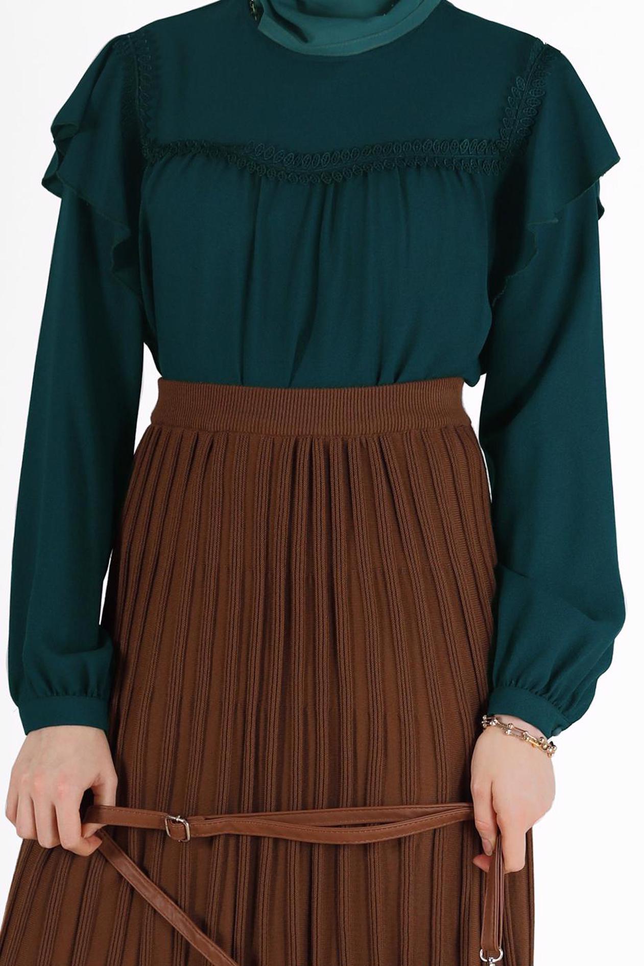 Hijab clothing GREEN FRILL DETAIL BLOUSE 40332	