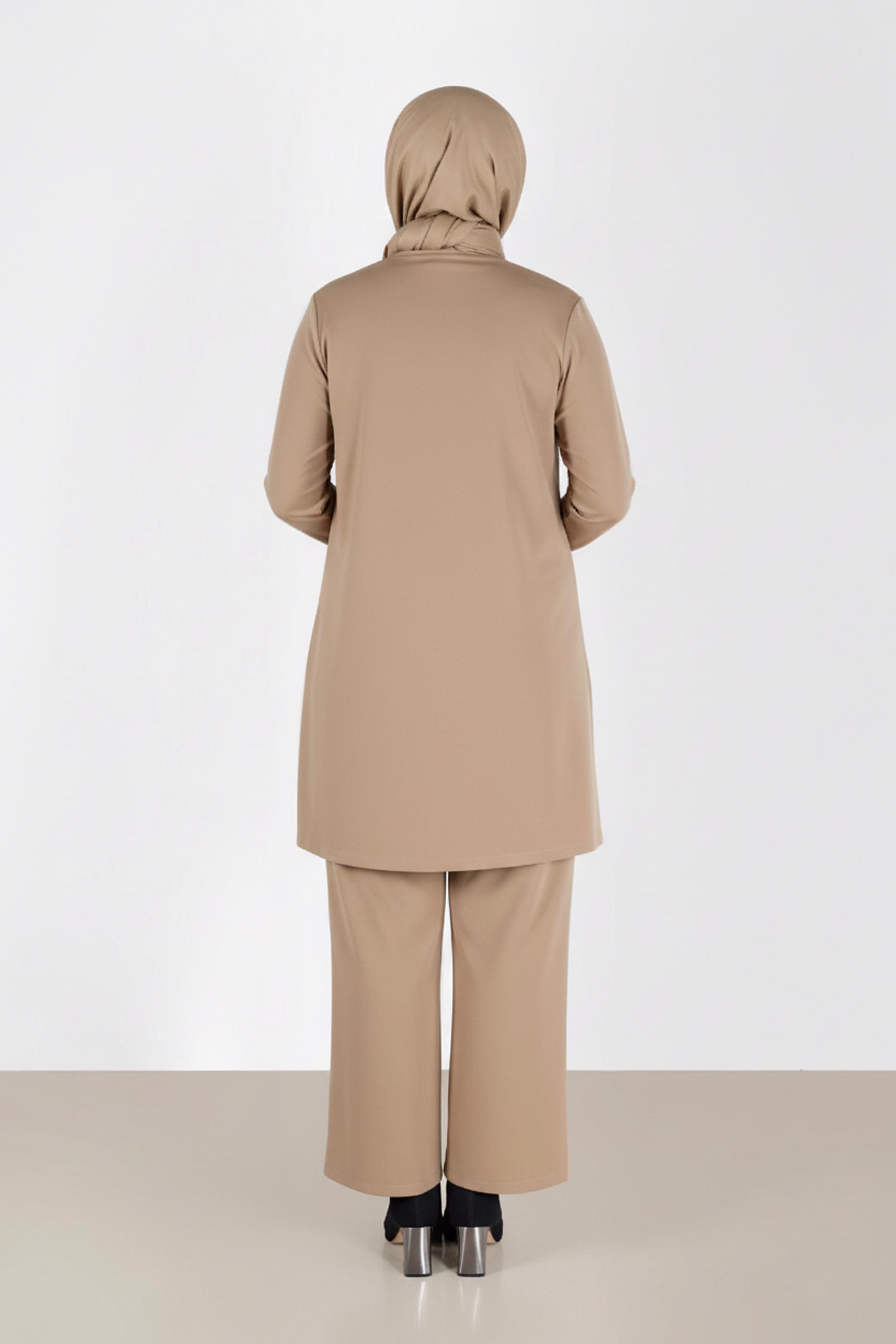 Tesettür giyim BEJ TAŞ DETAYLI PANTOLONLU TAKIM 20185