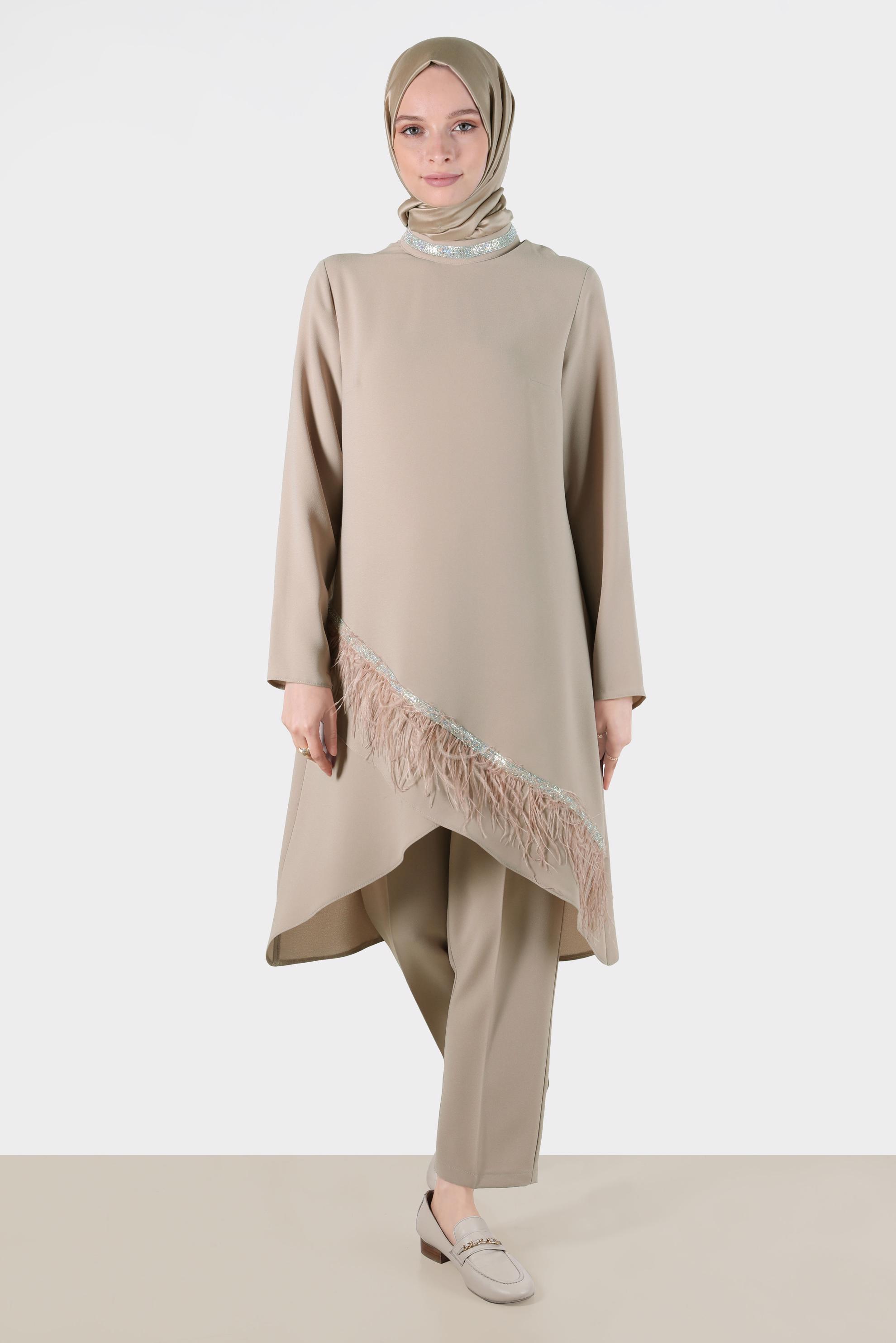 Tesettür giyim BEJ TÜY DETAYLI TAŞLI İKİLİ PANT TAKIM 30204 