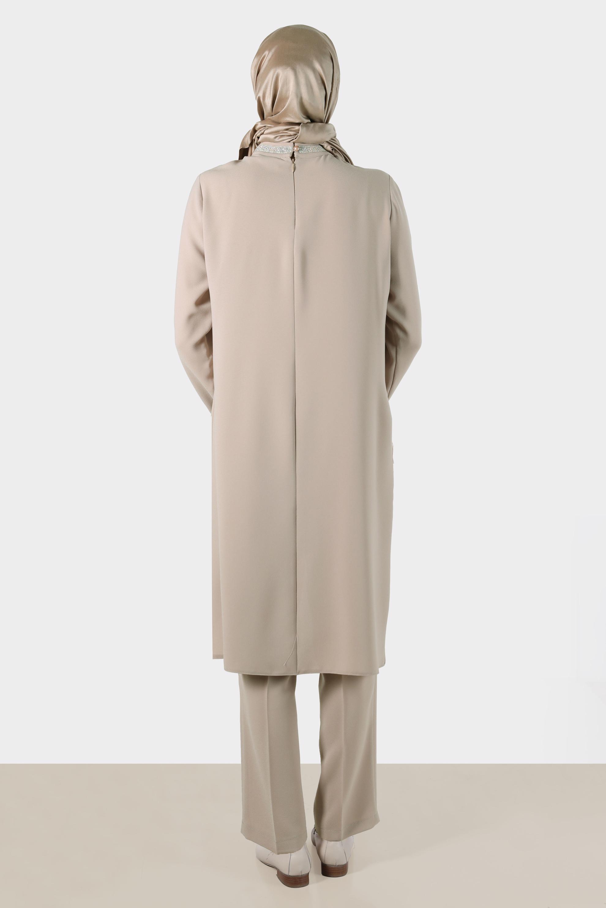 Tesettür giyim BEJ TÜY DETAYLI TAŞLI İKİLİ PANT TAKIM 30204 