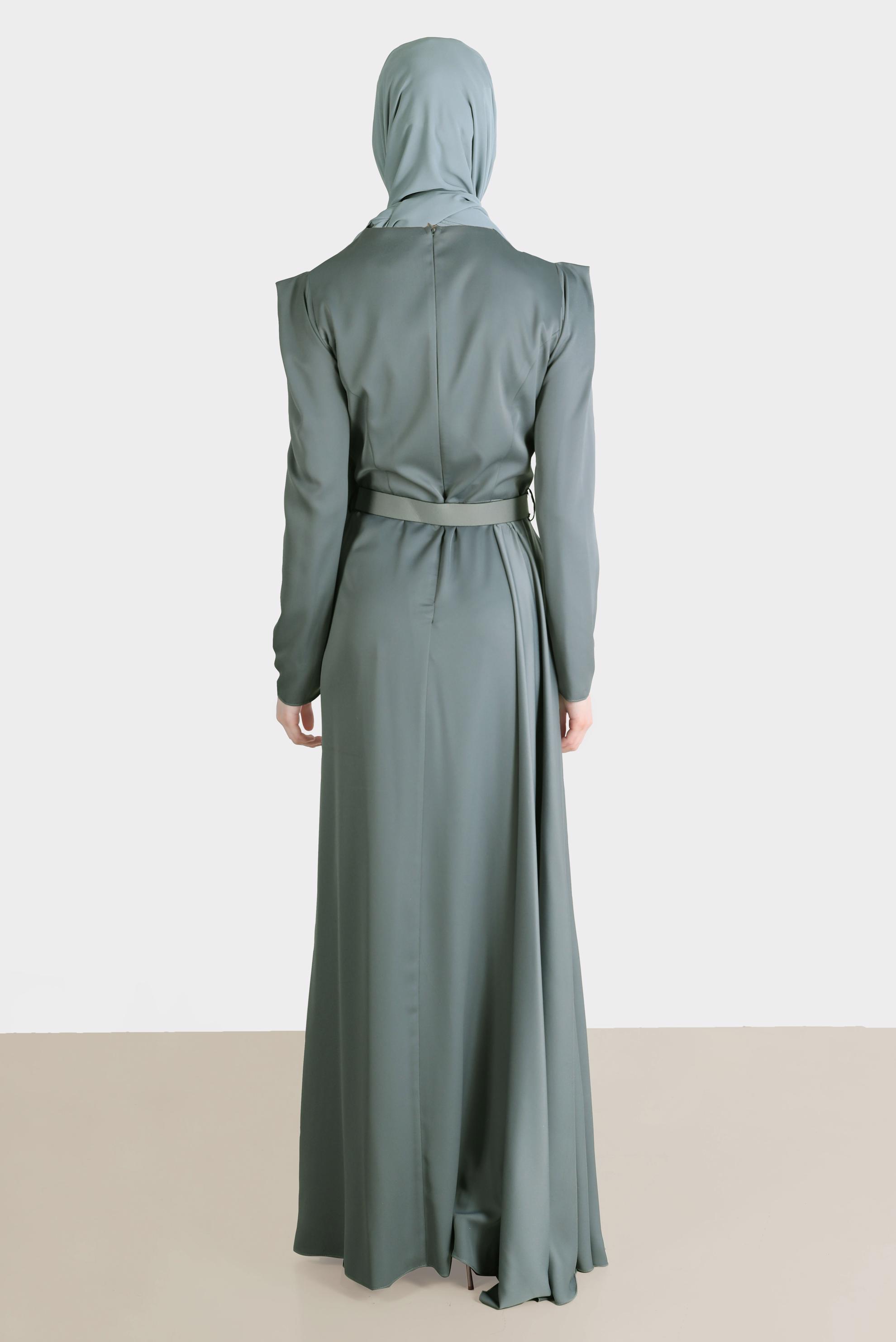 Tesettür giyim GRİ SATEN TESETTÜR ABİYE ELBİSE 50170