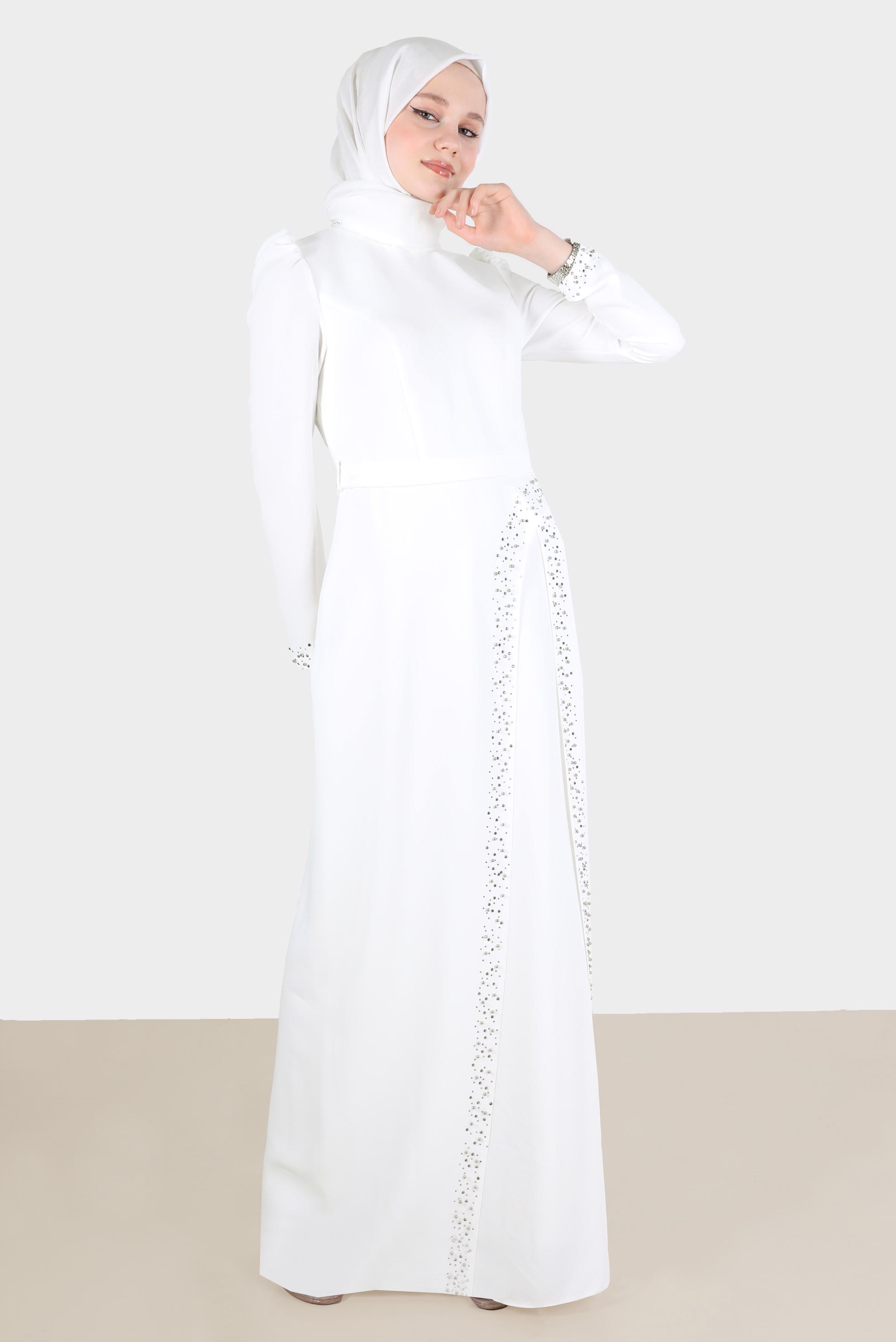 Tesettür giyim BEYAZ BONCUK İŞLEME DETAYLI ABİYE ELBİSE 50206	