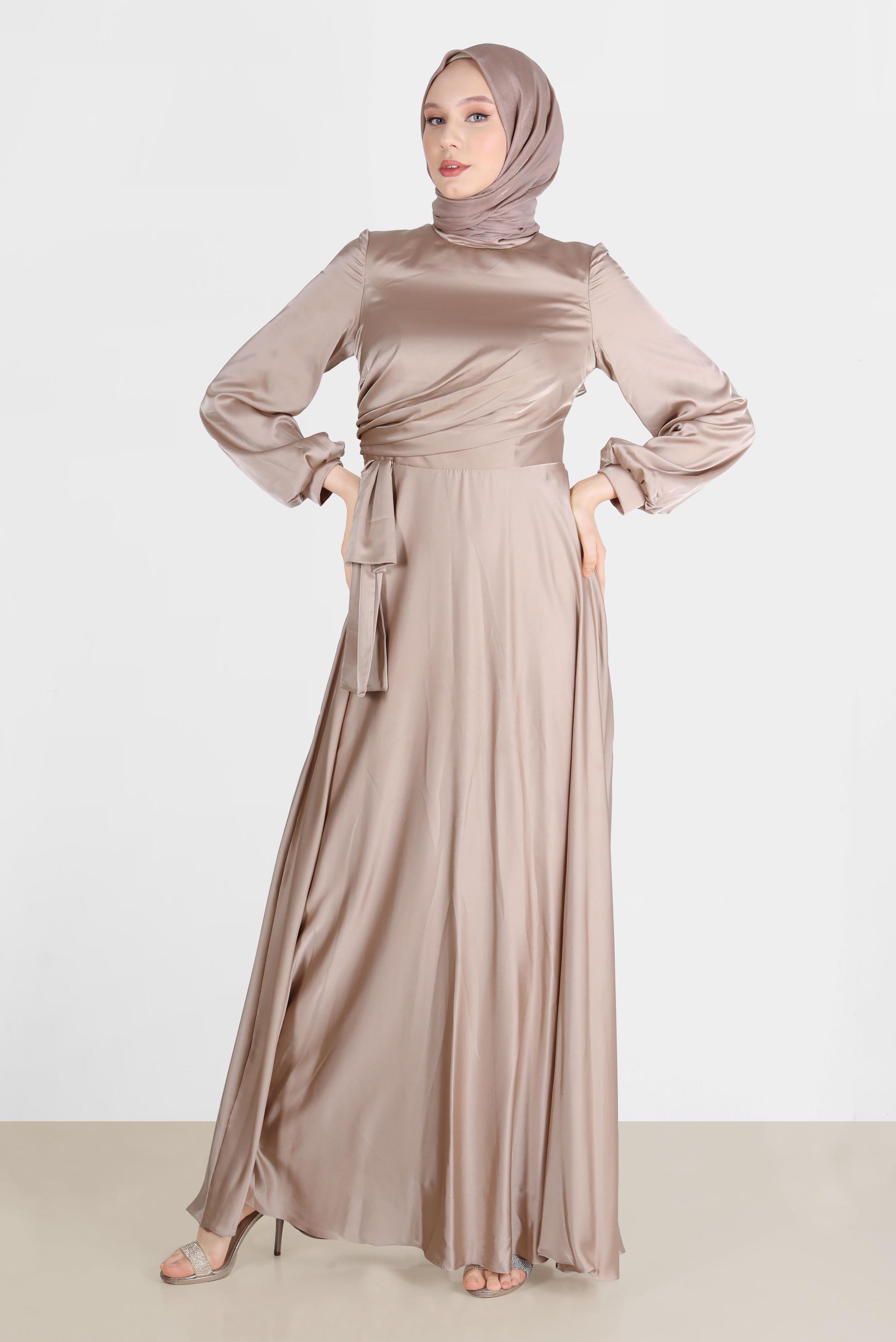 Tesettür giyim KAHVE YANDAN BÜZGÜLÜ SATEN ABİYE ELBİSE 50217	