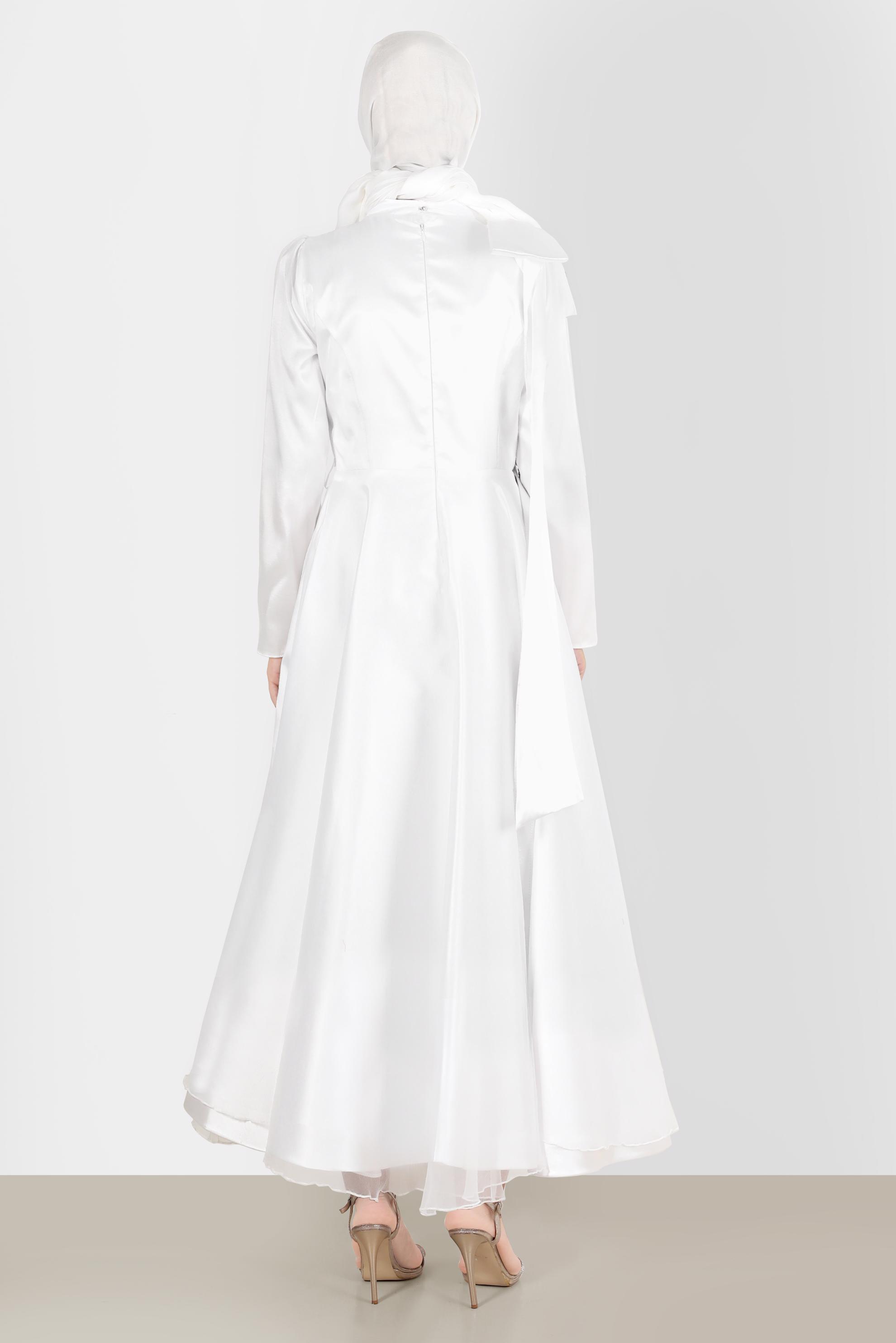 Tesettür giyim BEYAZ FİYONK DETAYLI KEMERLİ ABİYE ELBİSE 50227