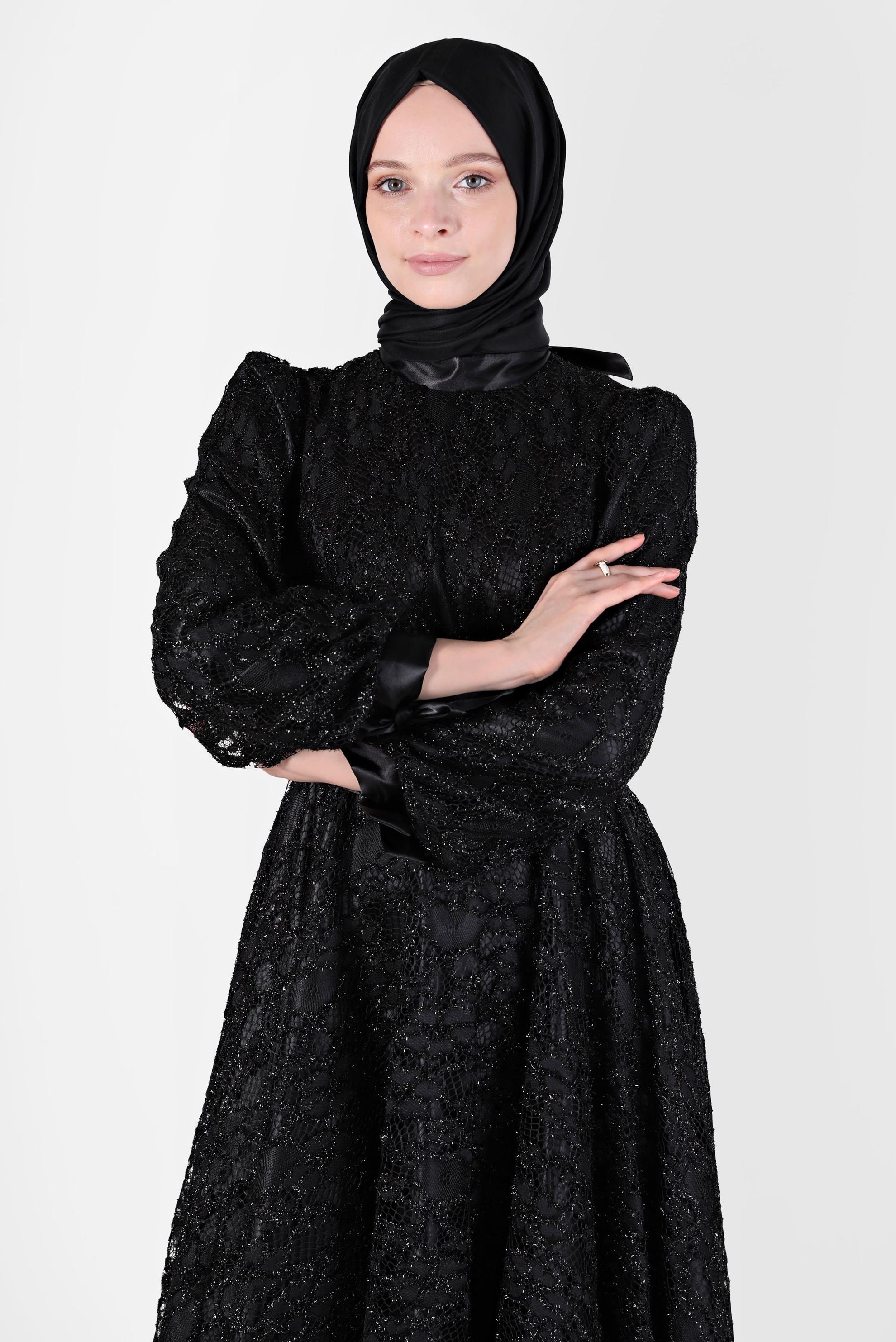 Tesettür giyim SİYAH KEMERLİ DANTEL ABİYE 50230 