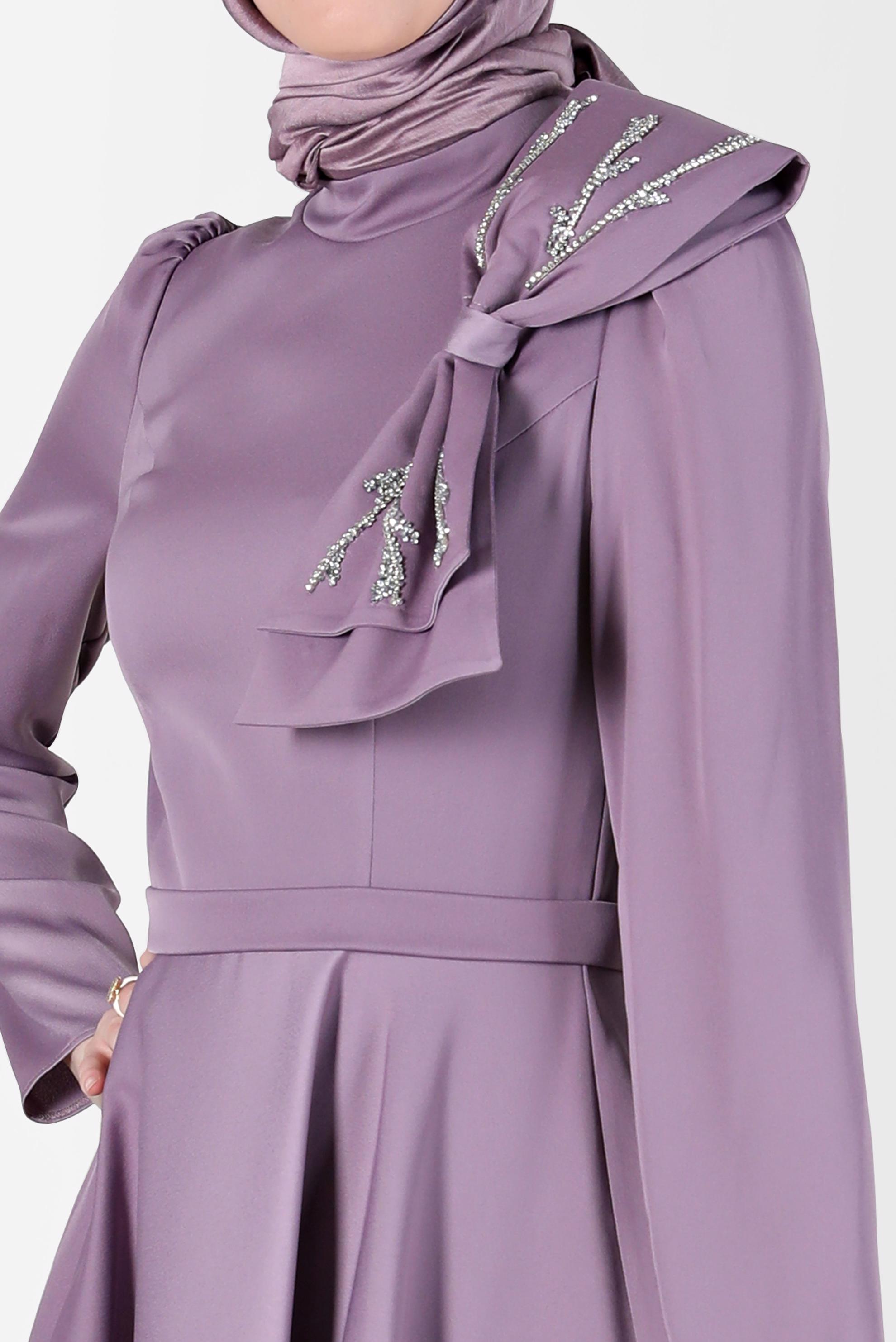 Tesettür giyim MOR FİYONK DETAYLI ABİYE ELBİSE 50233