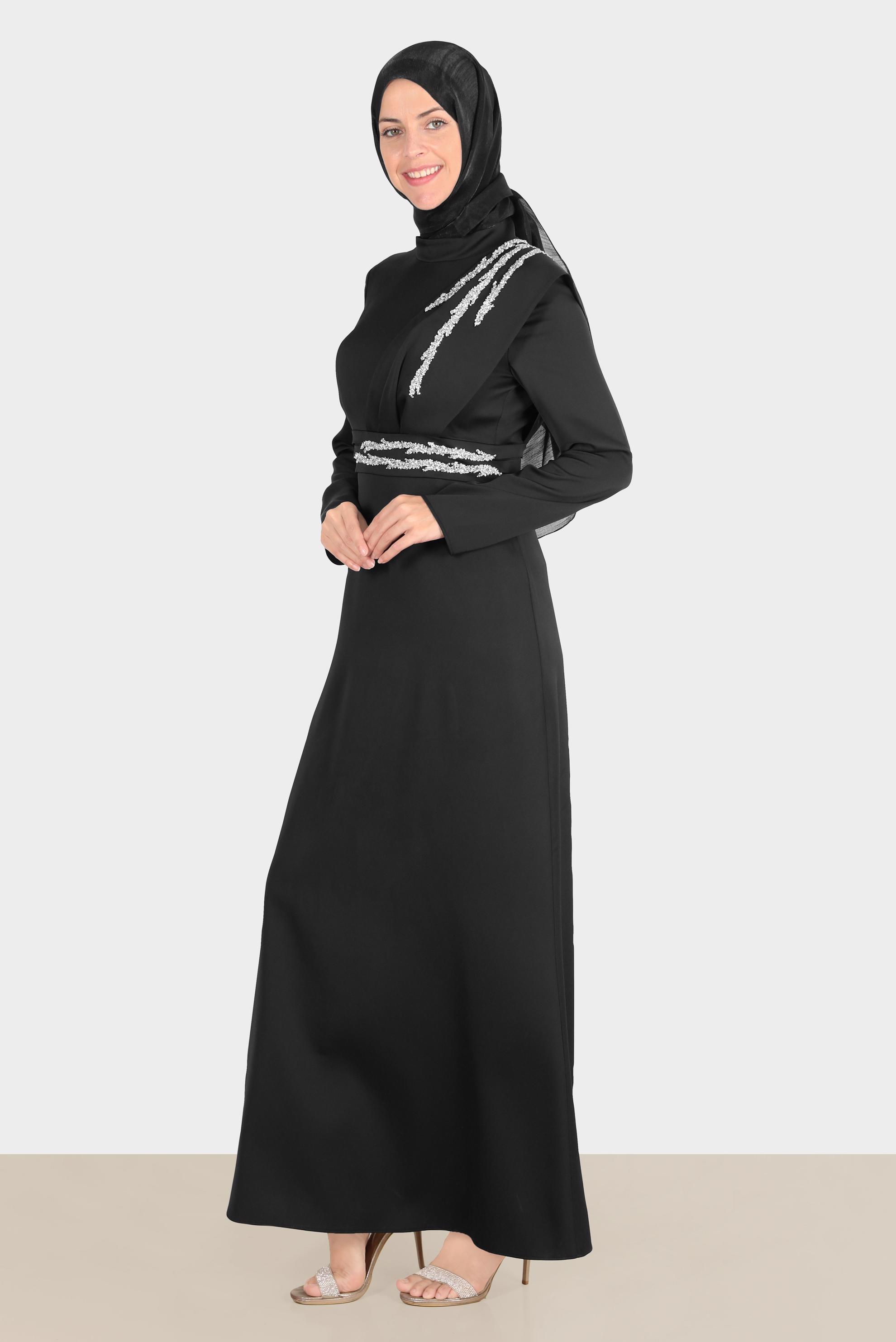 Tesettür giyim SİYAH TAŞ İŞLEMELİ SATEN ABİYE 50257 