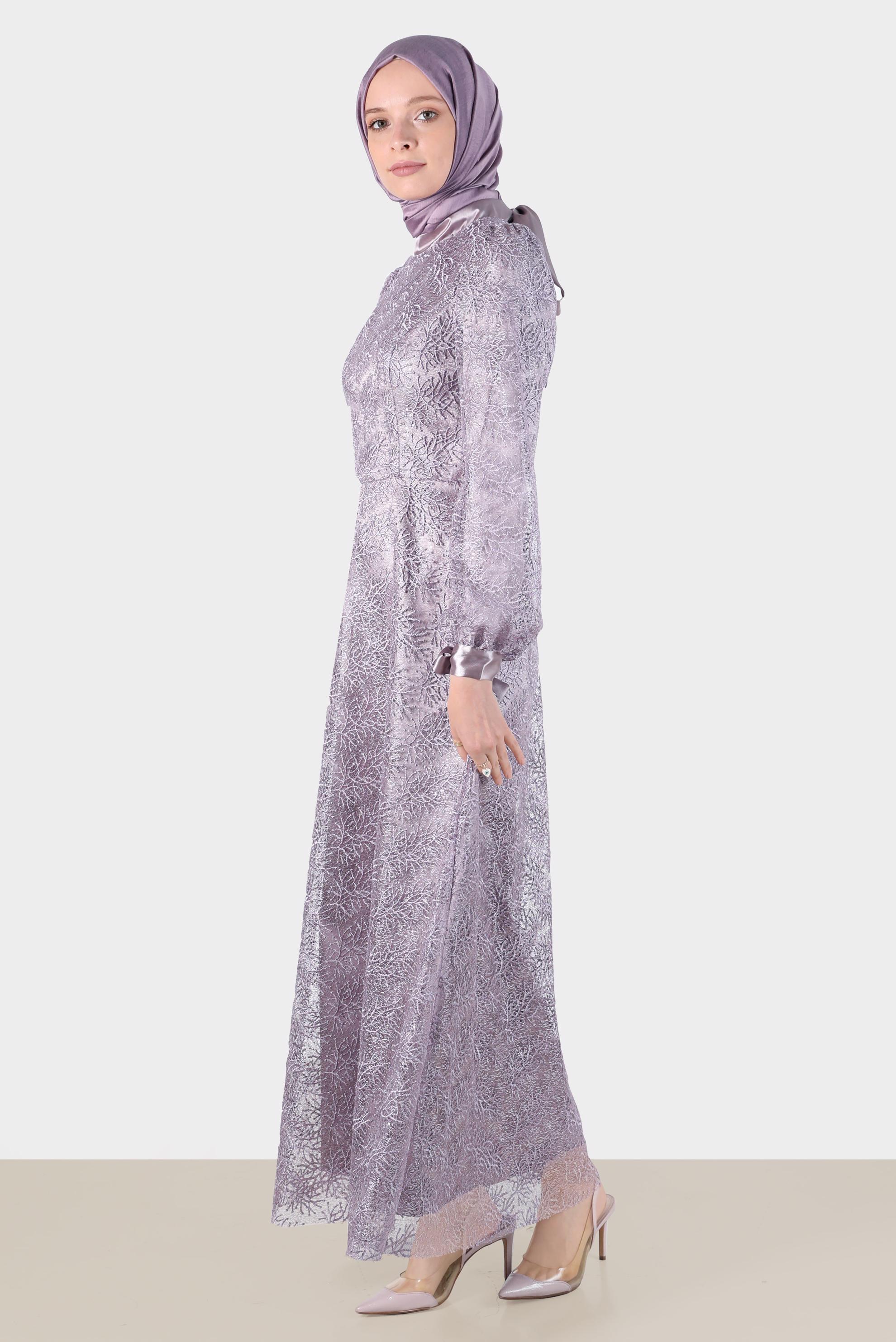 Tesettür giyim MOR MANŞETLERİ SATEN BAĞLAMA DETAYLI GÜPÜR ABİYE 50258 