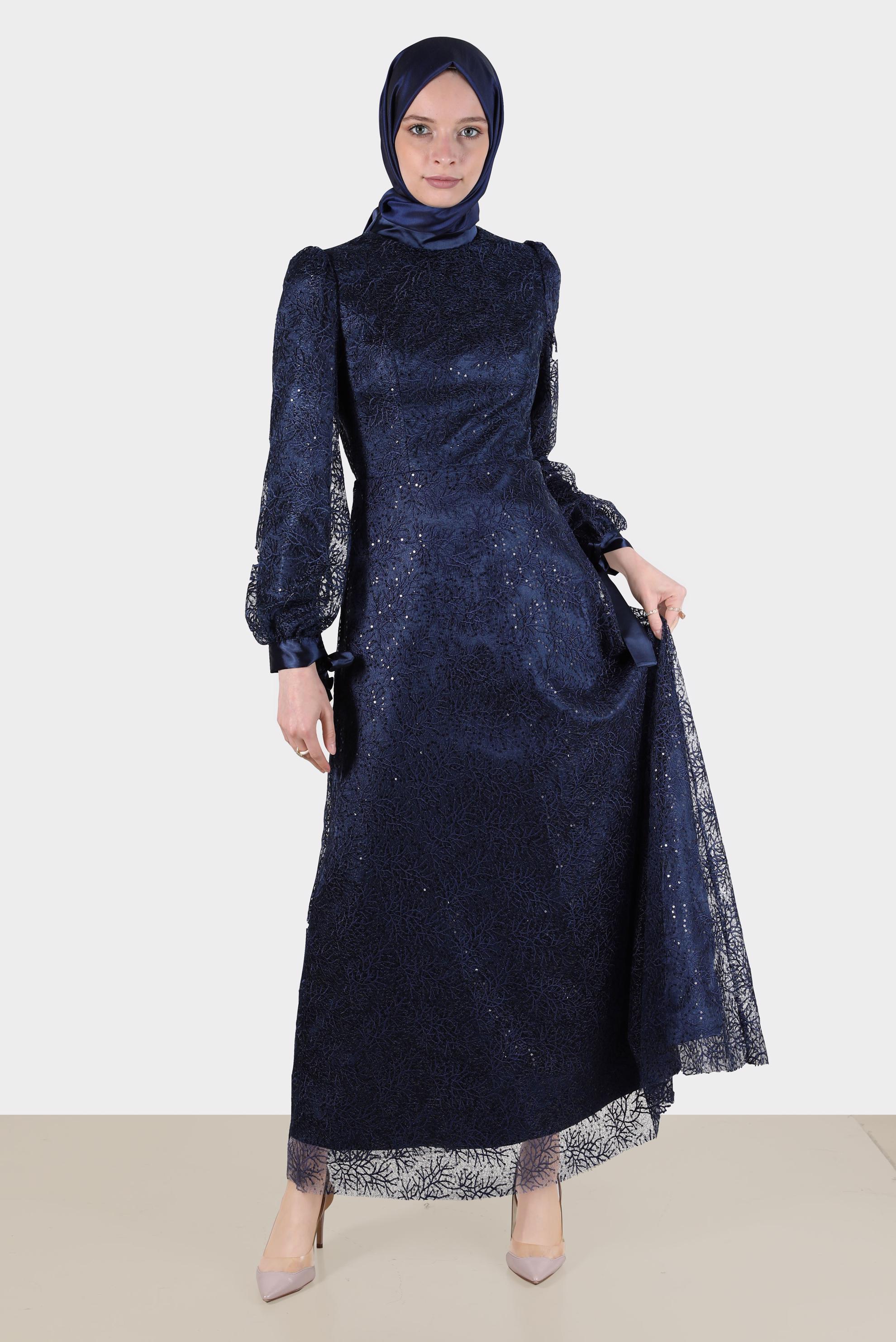 Tesettür giyim LACİVERT MANŞETLERİ SATEN BAĞLAMA DETAYLI GÜPÜR ABİYE 50258 