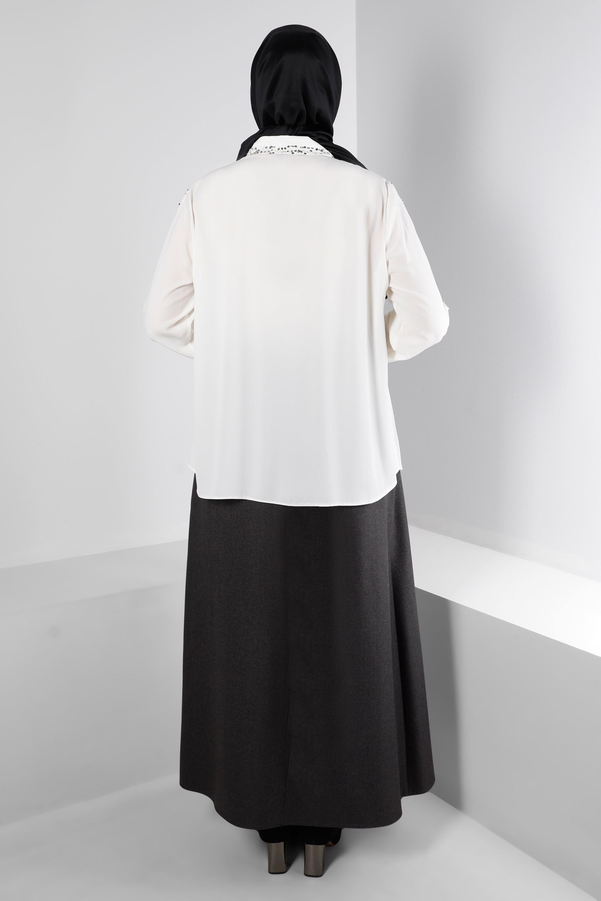 Hijab clothing WHITE SEQUİNED INVISIBLE BUTTONED BLOUSE 20240