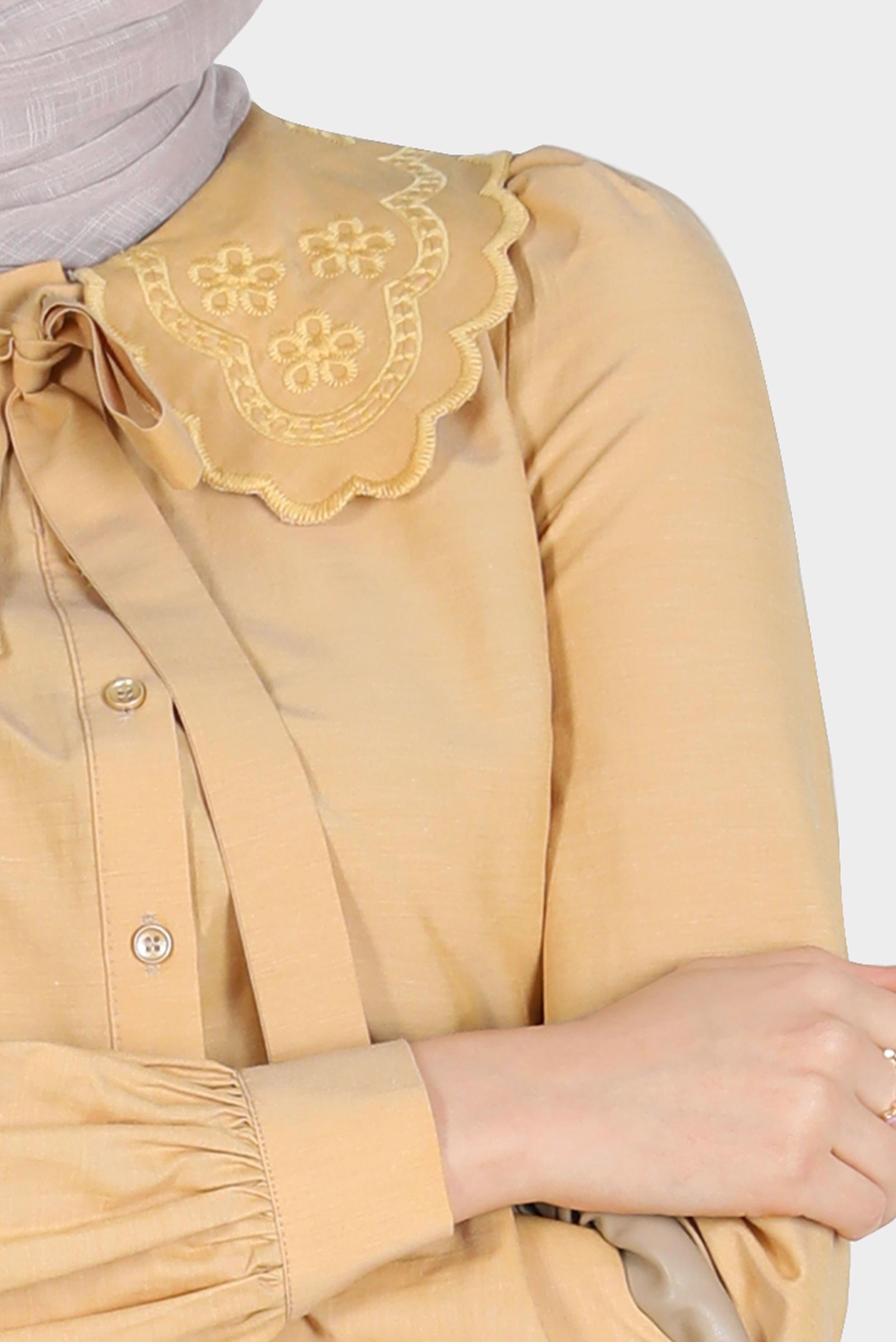 Tesettür giyim SARI NAKIŞLI YAKA DETAYLI PAMUKLU BLUZ 42722 