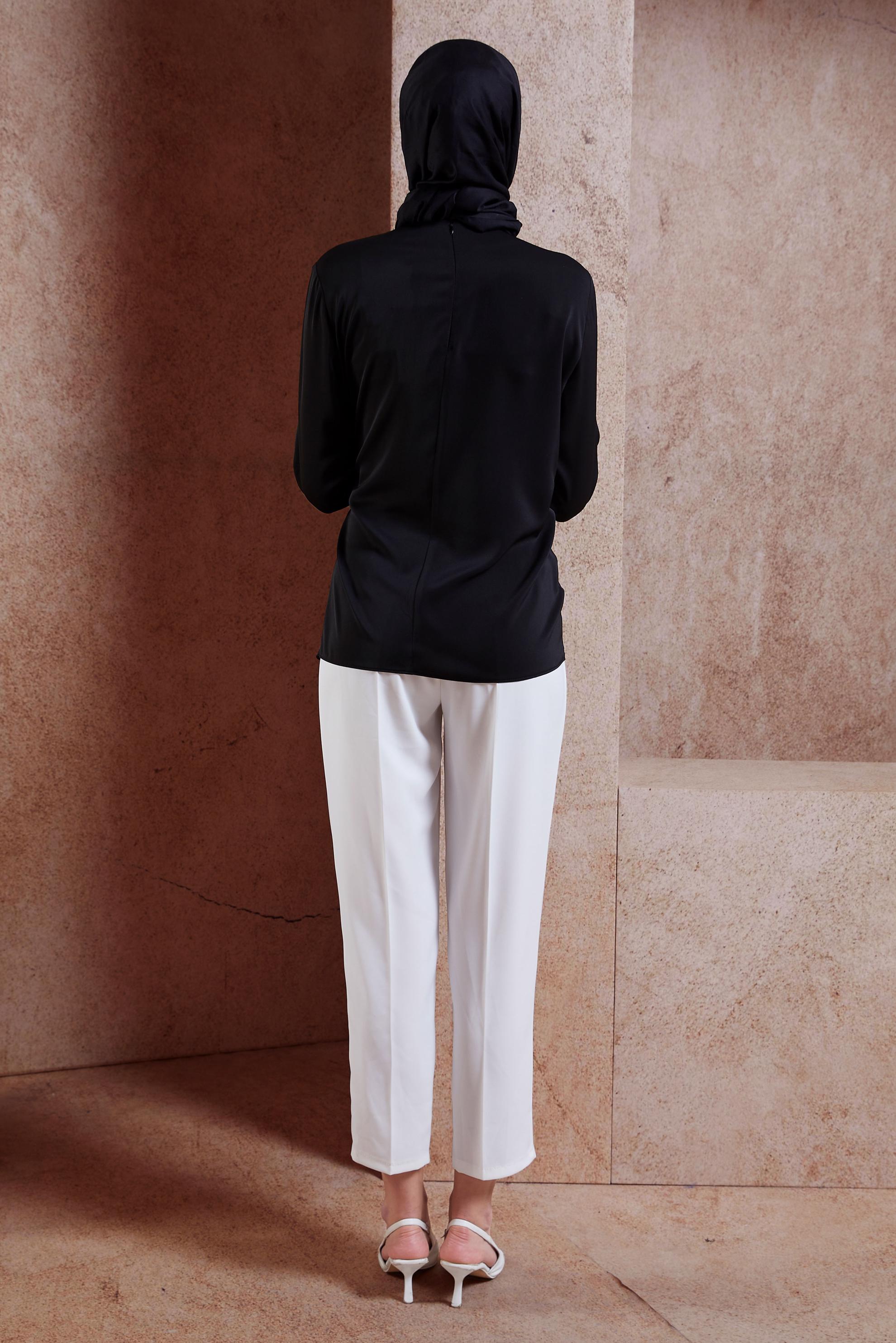 Tesettür giyim SİYAH YANDAN BAĞLAMALI BLUZ 42757 