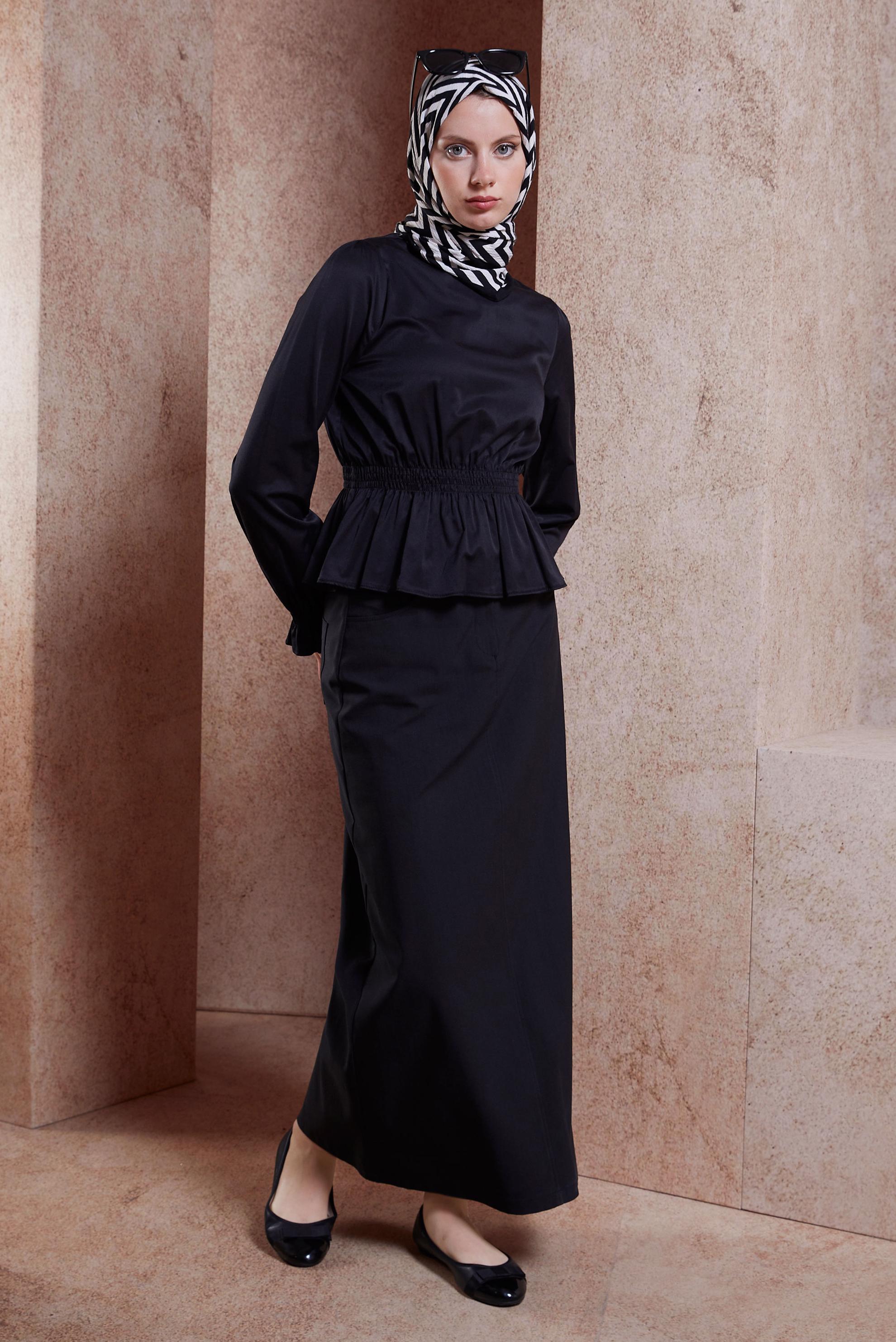Tesettür giyim SİYAH BELİ VE MANŞETLERİ LASTİKLİ BLUZ 42762