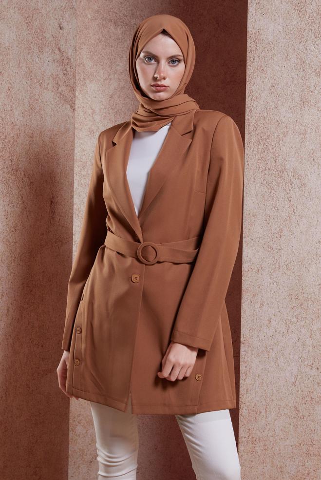 Hijab-Kleidung TABA JACKE MIT KNOPFDETAIL UND GÜRTEL 42812 - ALVİNA