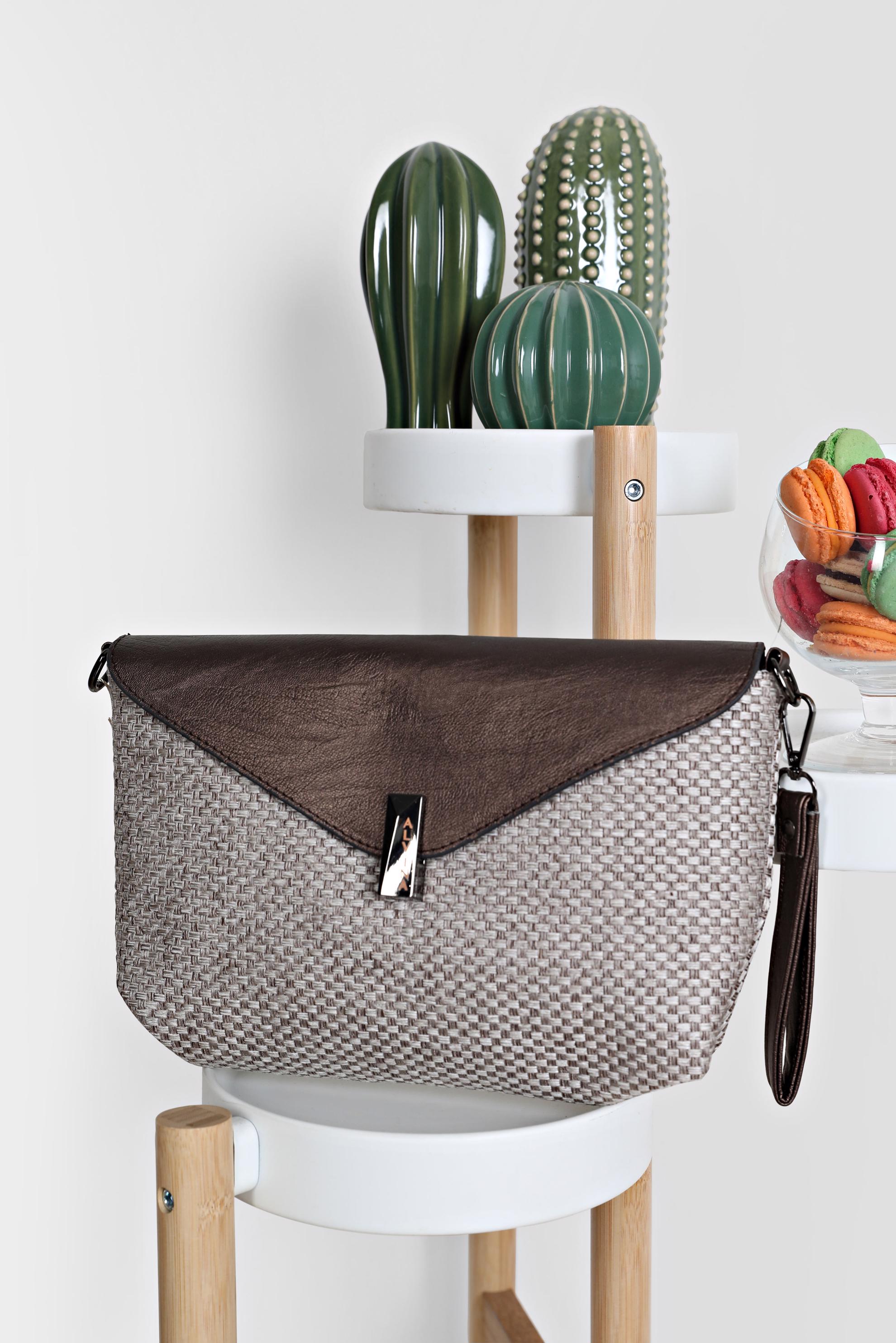 Tesettür giyim VİZON ALVİNA DERİ DETAYLI HASIR ÇANTA 1909 