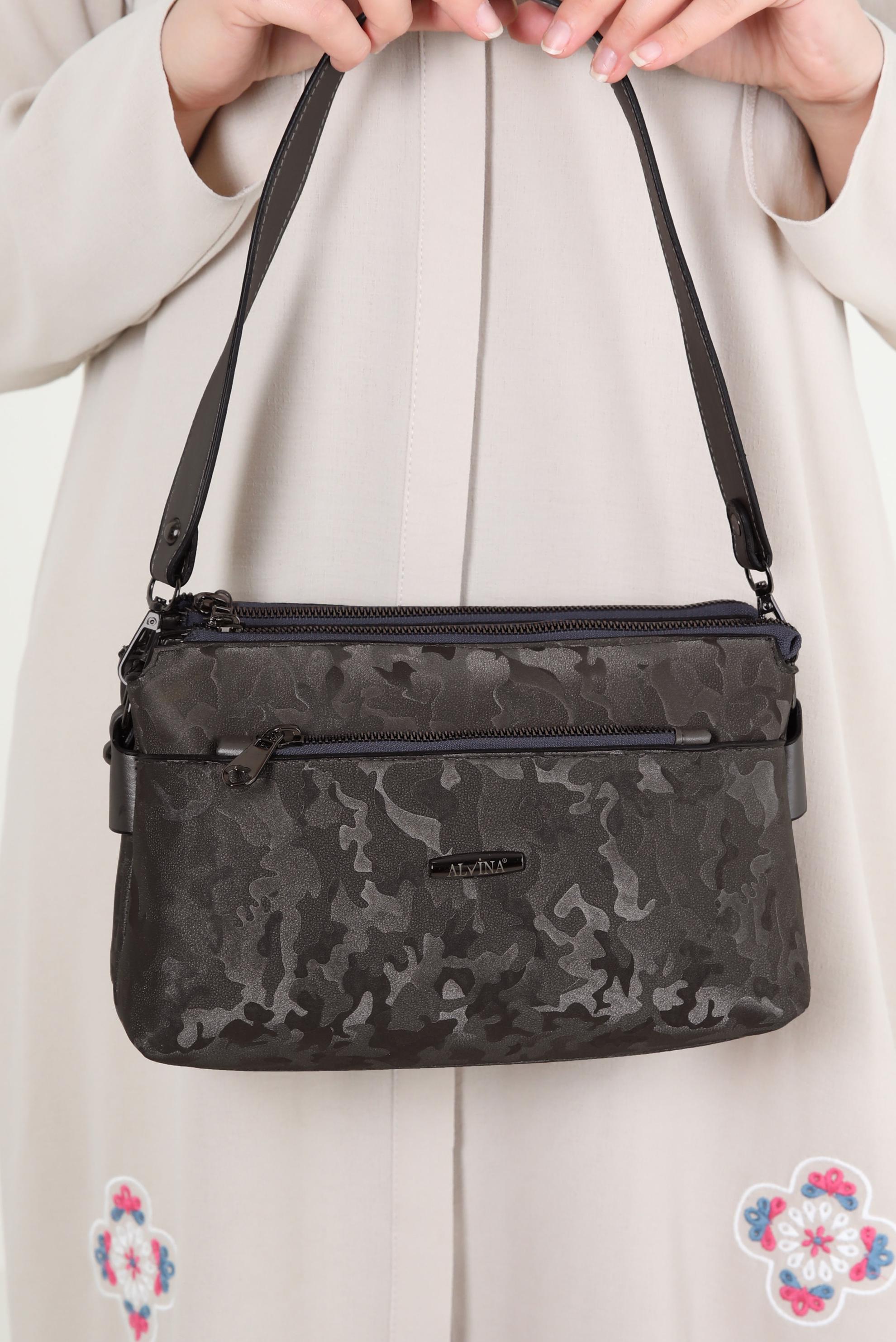 Tesettür giyim BEJ ALVİNA FERMUARLI DESENLİ ÇANTA 5125